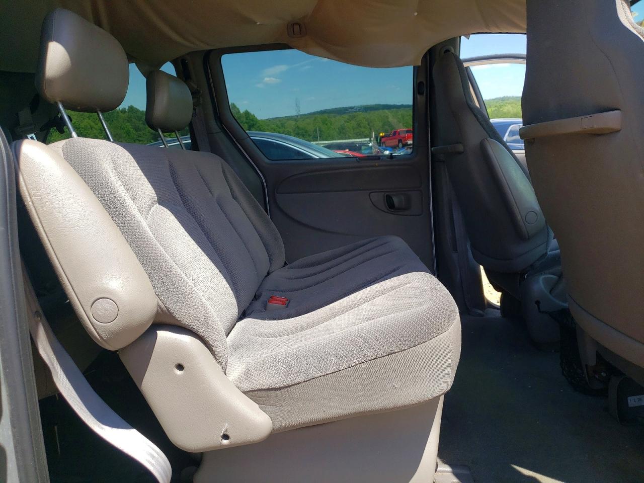 2002 Dodge Caravan Se Silver vin: 1B4GP25332B652219