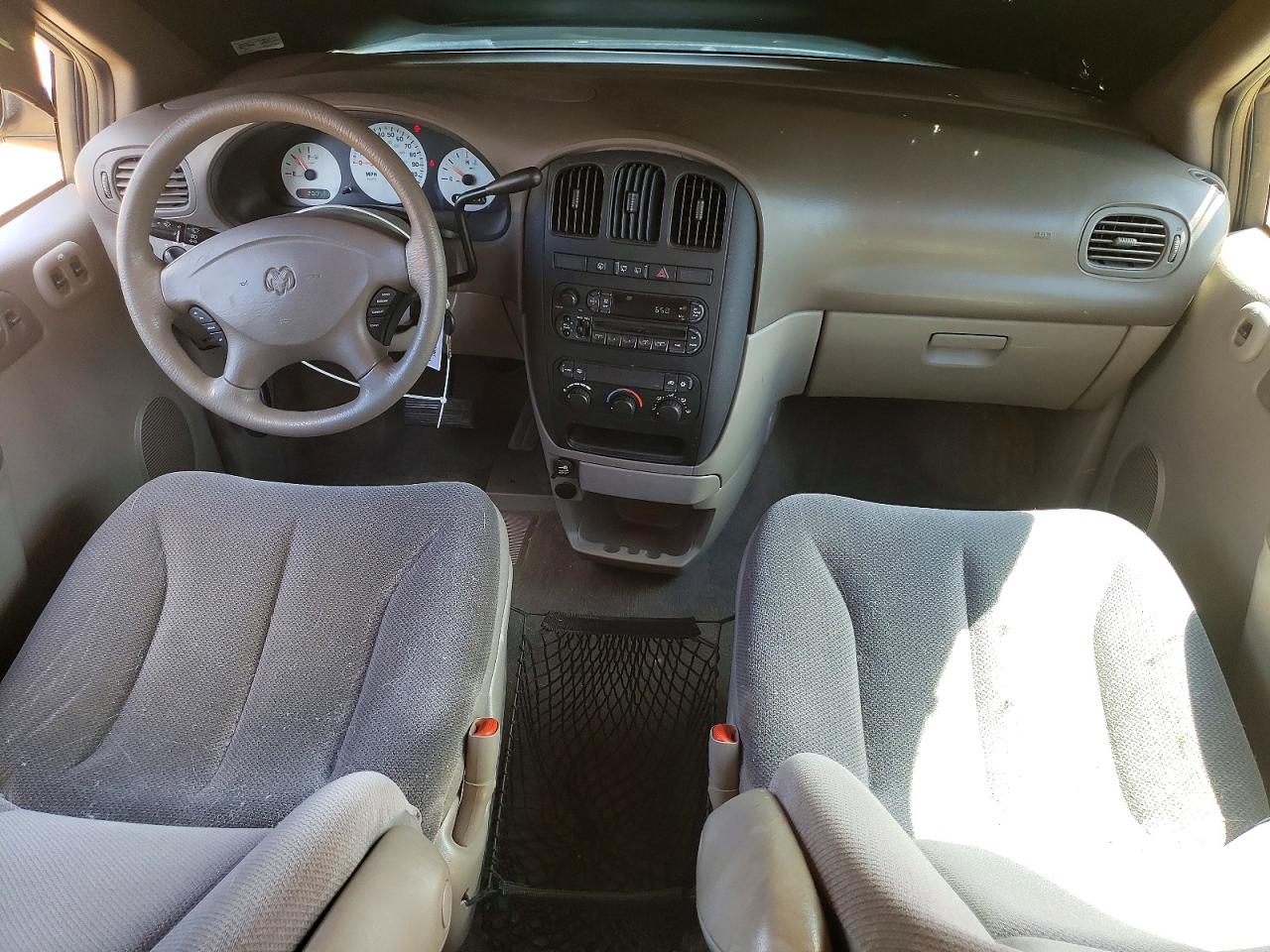 2002 Dodge Caravan Se Silver vin: 1B4GP25332B652219