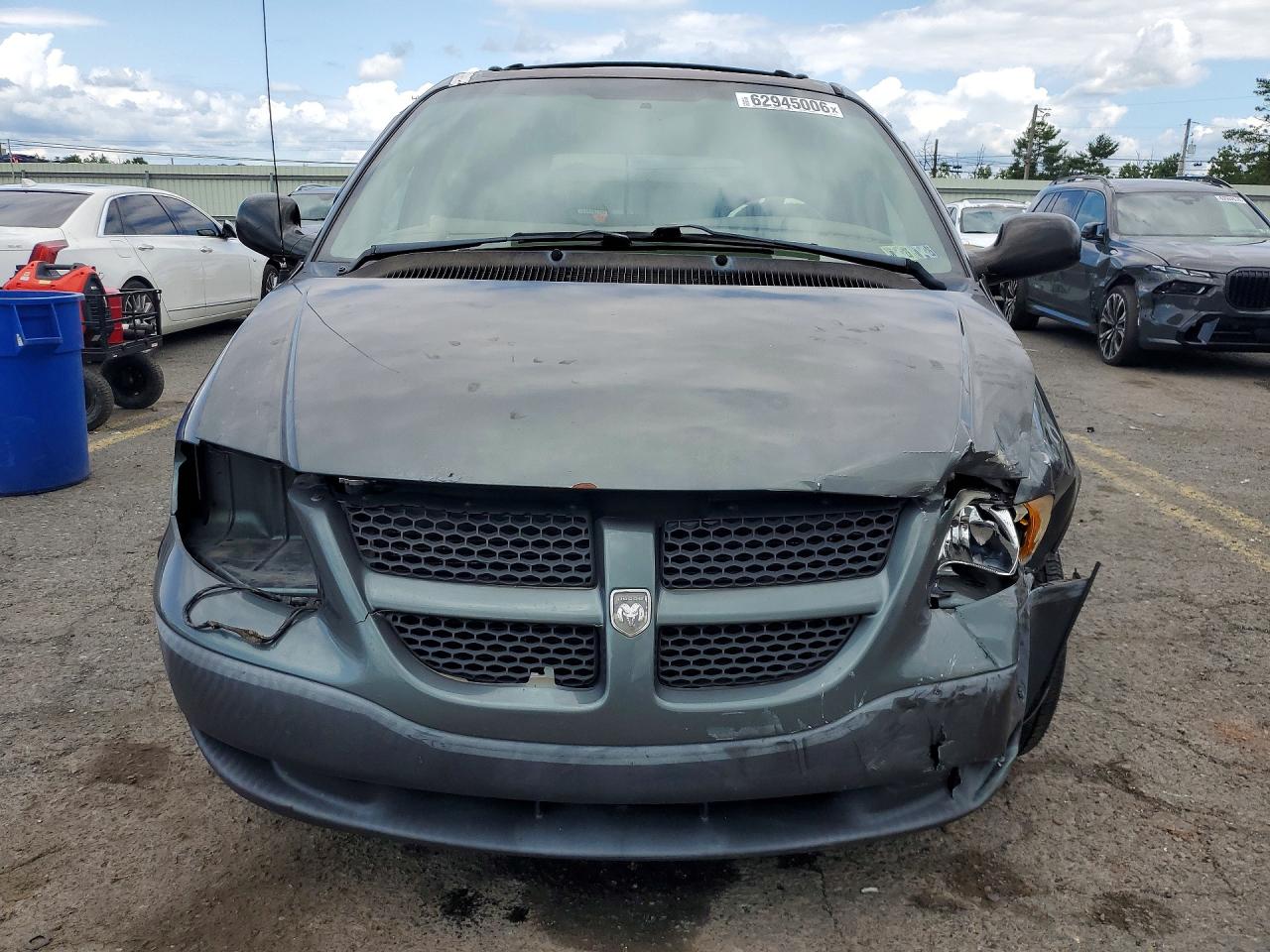 2002 Dodge Caravan Se Серый vin: 1B4GP25372B512156