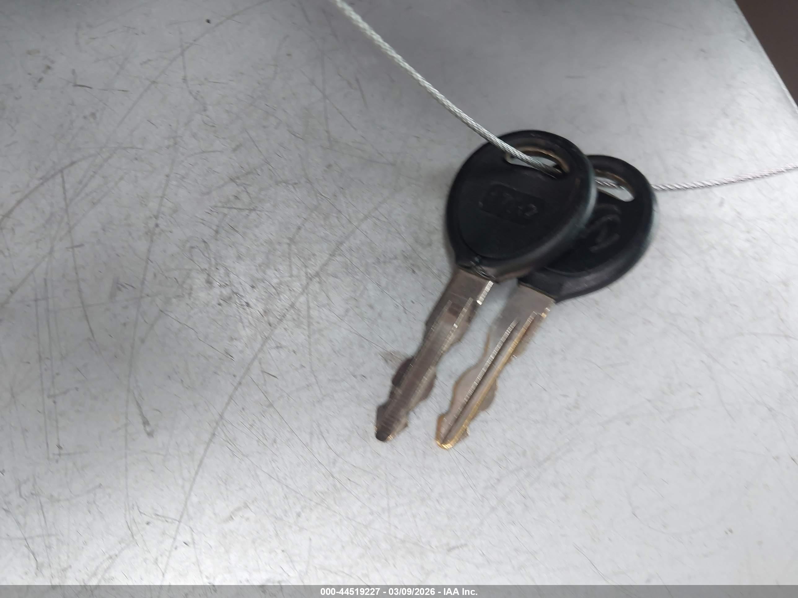 2002 Dodge Caravan Se Silver vin: 1B4GP25372B654622