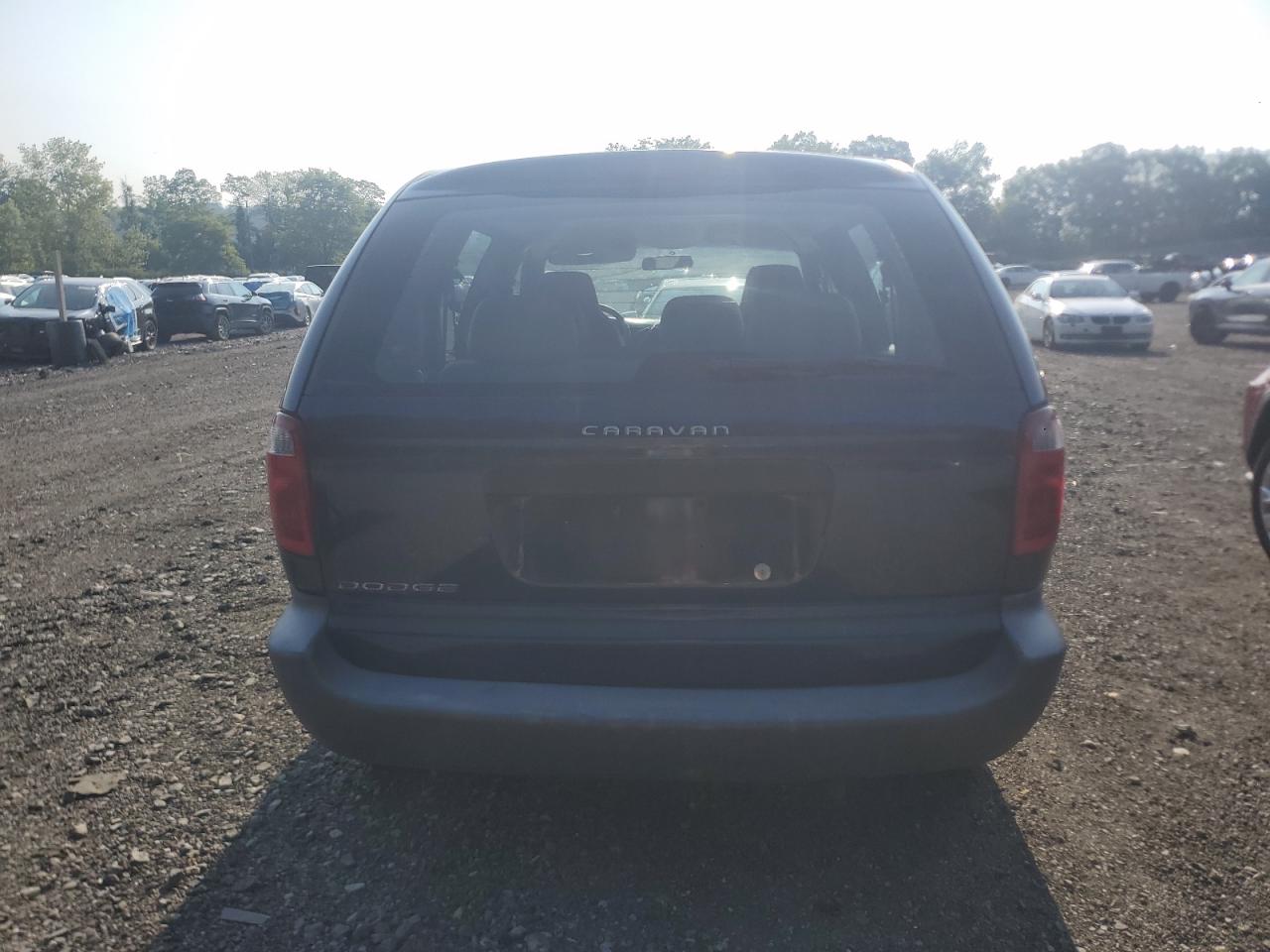 2002 Dodge Caravan Se Blue vin: 1B4GP25B62B551361