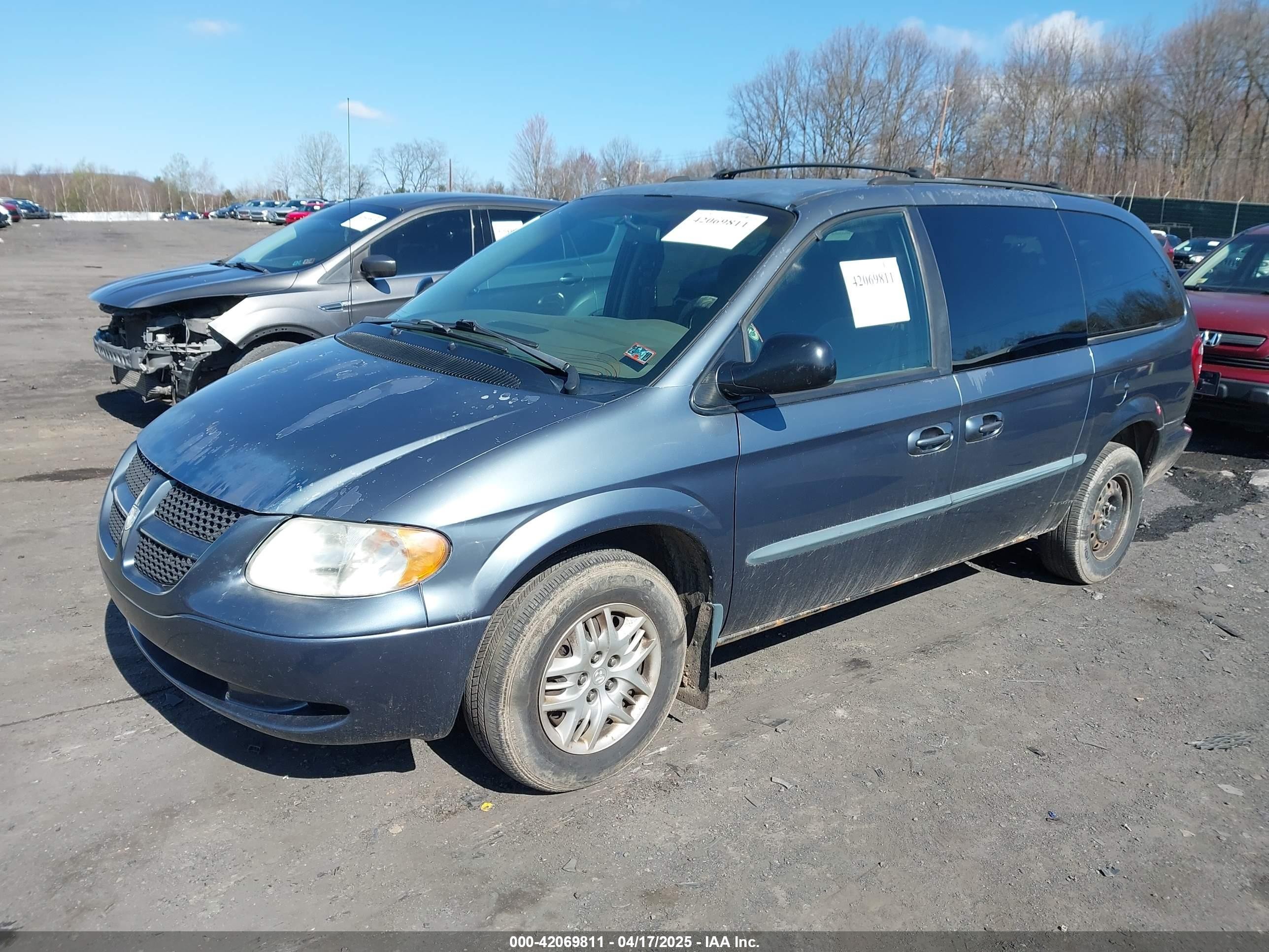 2002 Dodge Grand Caravan Sport Dark Blue vin: 1B4GP44322B525653