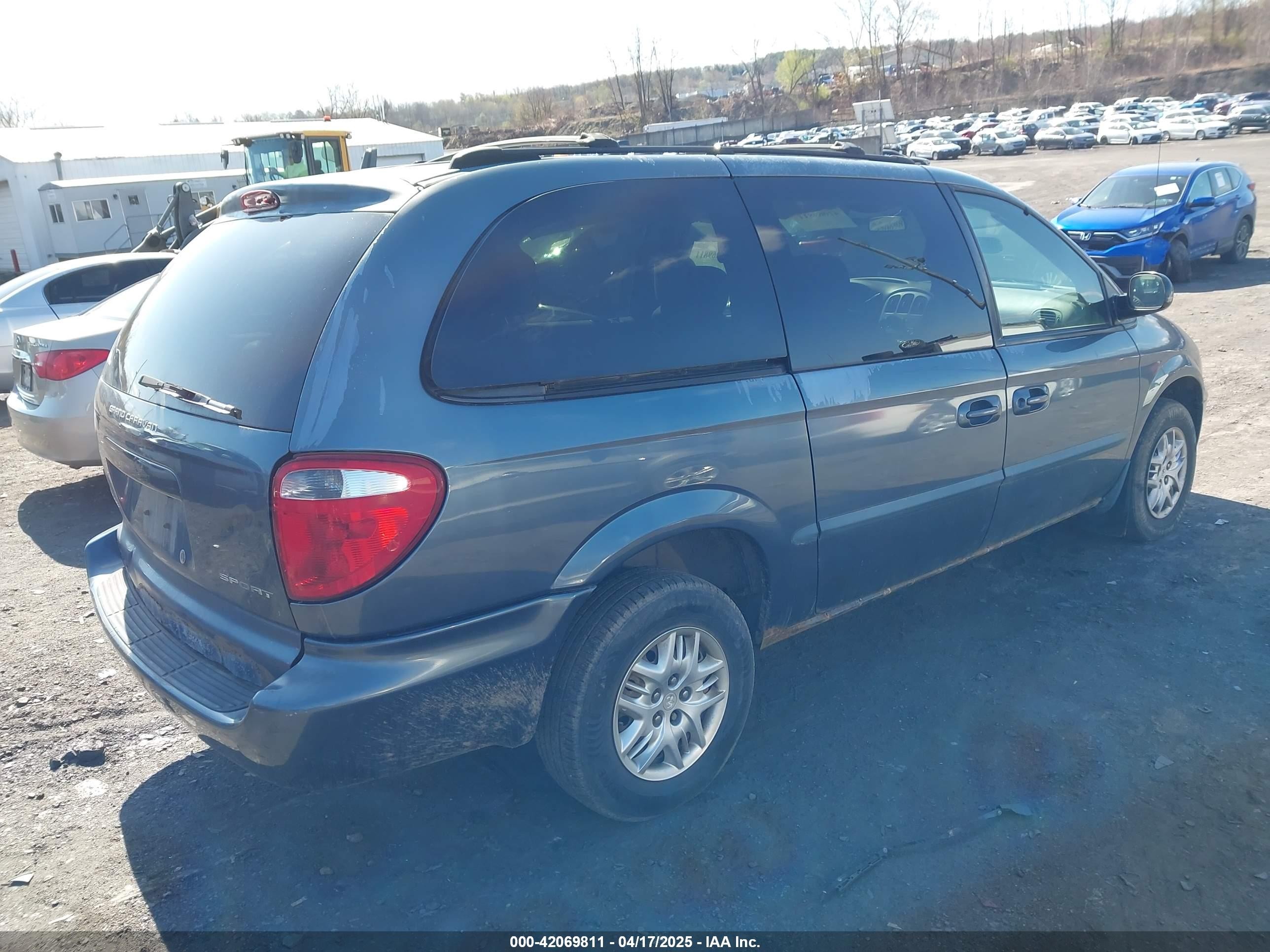 2002 Dodge Grand Caravan Sport Dark Blue vin: 1B4GP44322B525653