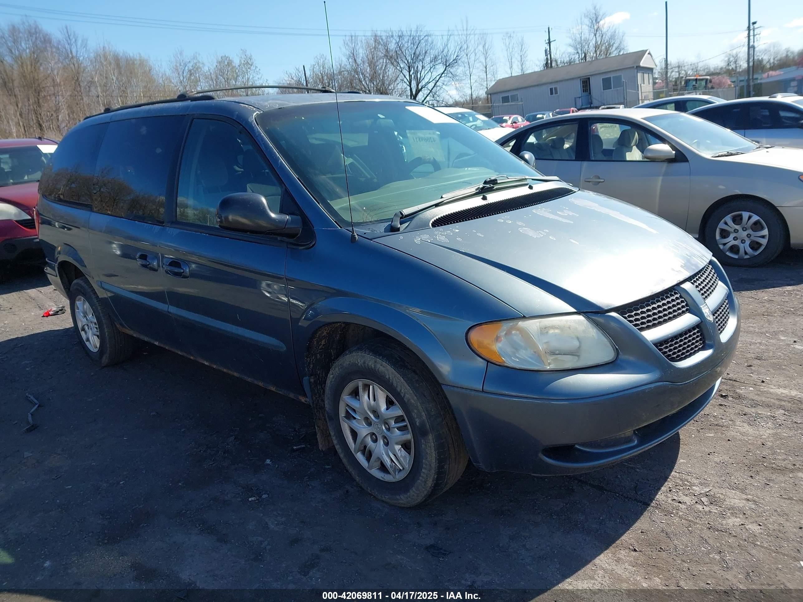 2002 Dodge Grand Caravan Sport Dark Blue vin: 1B4GP44322B525653