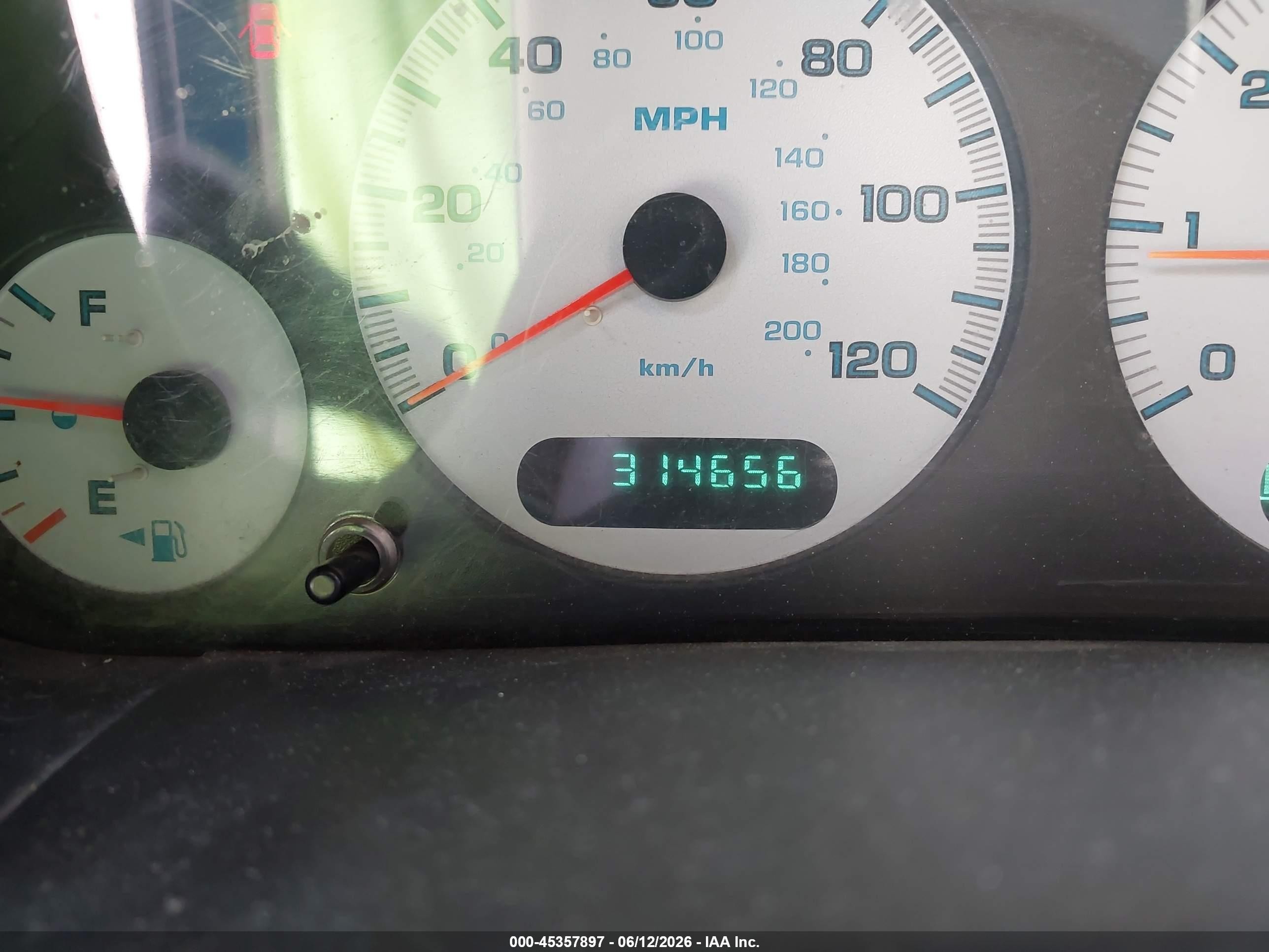2002 Dodge Grand Caravan Sport Blue vin: 1B4GP44372B670493