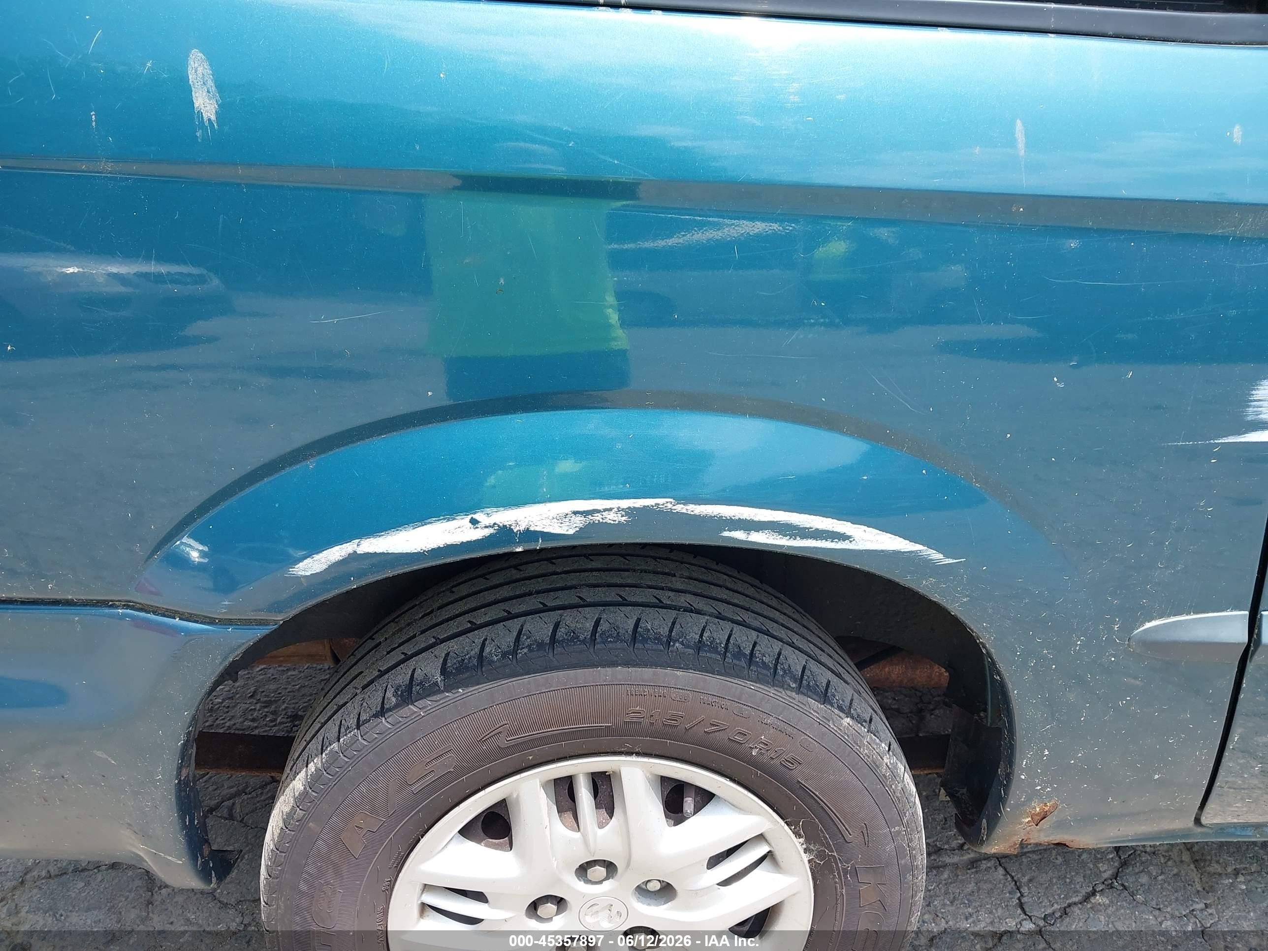 2002 Dodge Grand Caravan Sport Blue vin: 1B4GP44372B670493