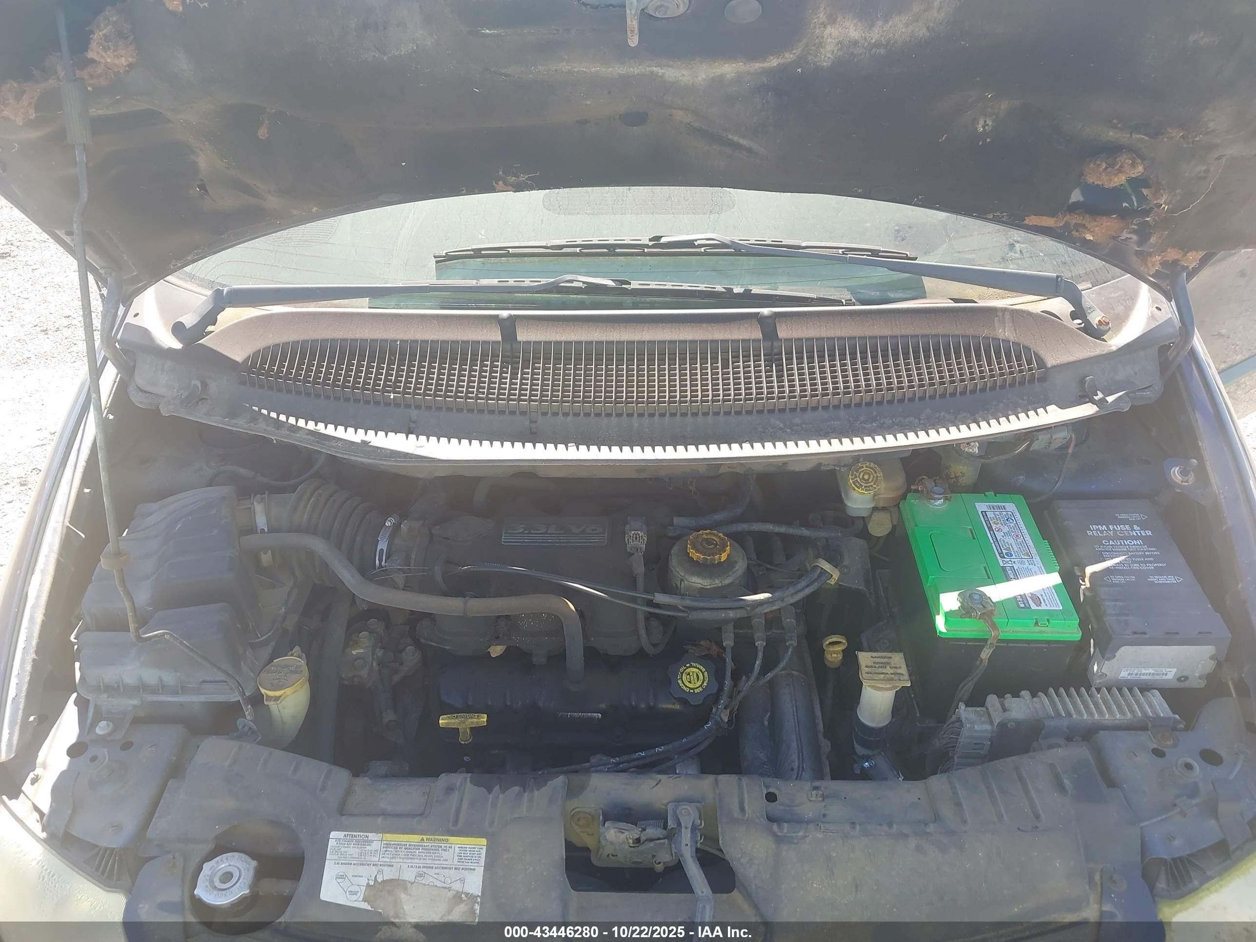 2002 Dodge Caravan Sport Navy vin: 1B4GP443X2B707150