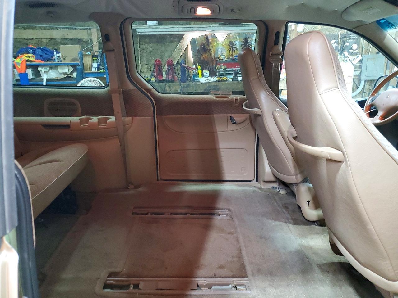 2000 Dodge Grand Caravan Se Gold vin: 1B4GP44G0YB750990