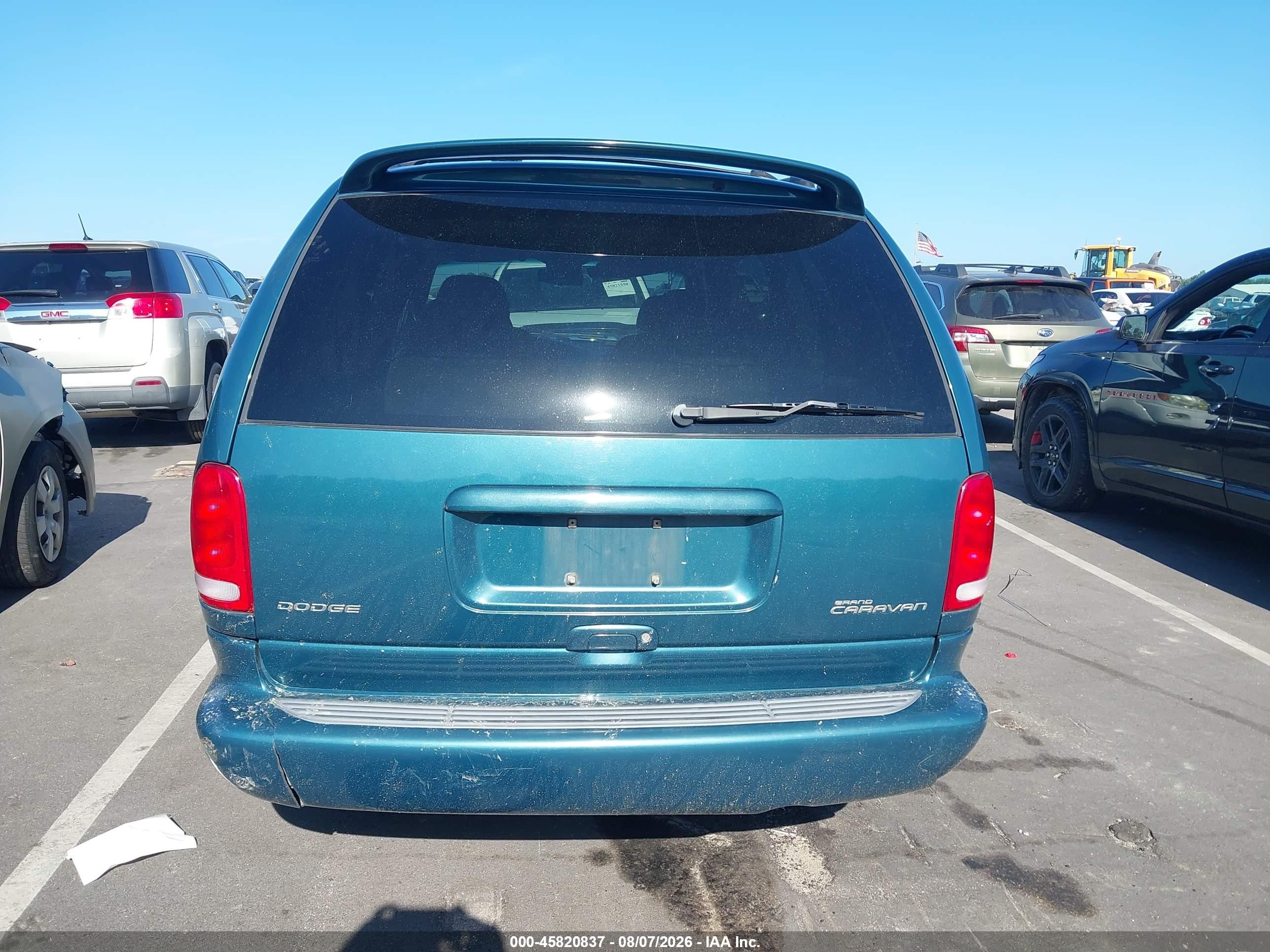 2000 Dodge Grand Caravan Se Зеленый vin: 1B4GP44G1YB589131