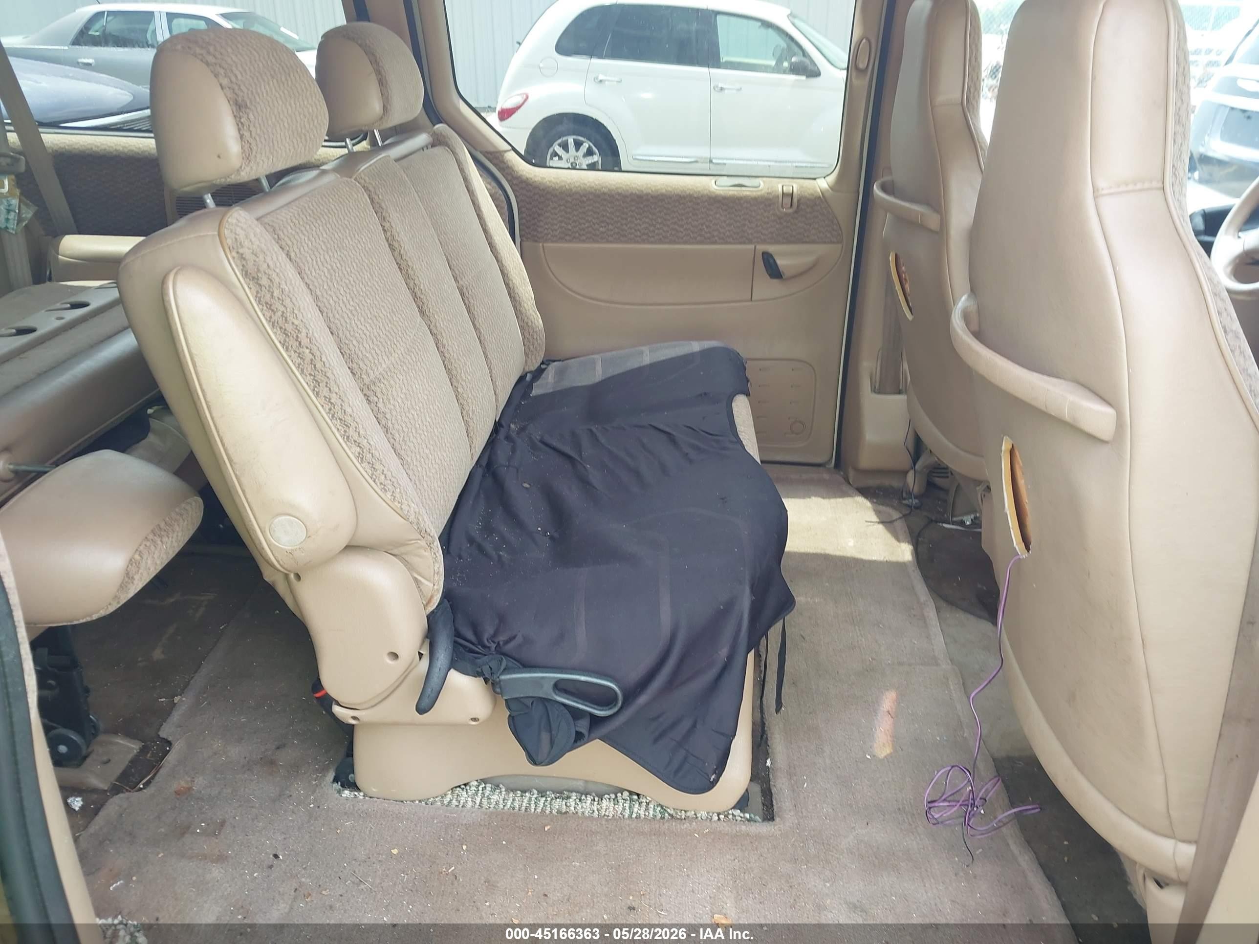 2000 Dodge Grand Caravan Se Beige vin: 1B4GP44G1YB638103