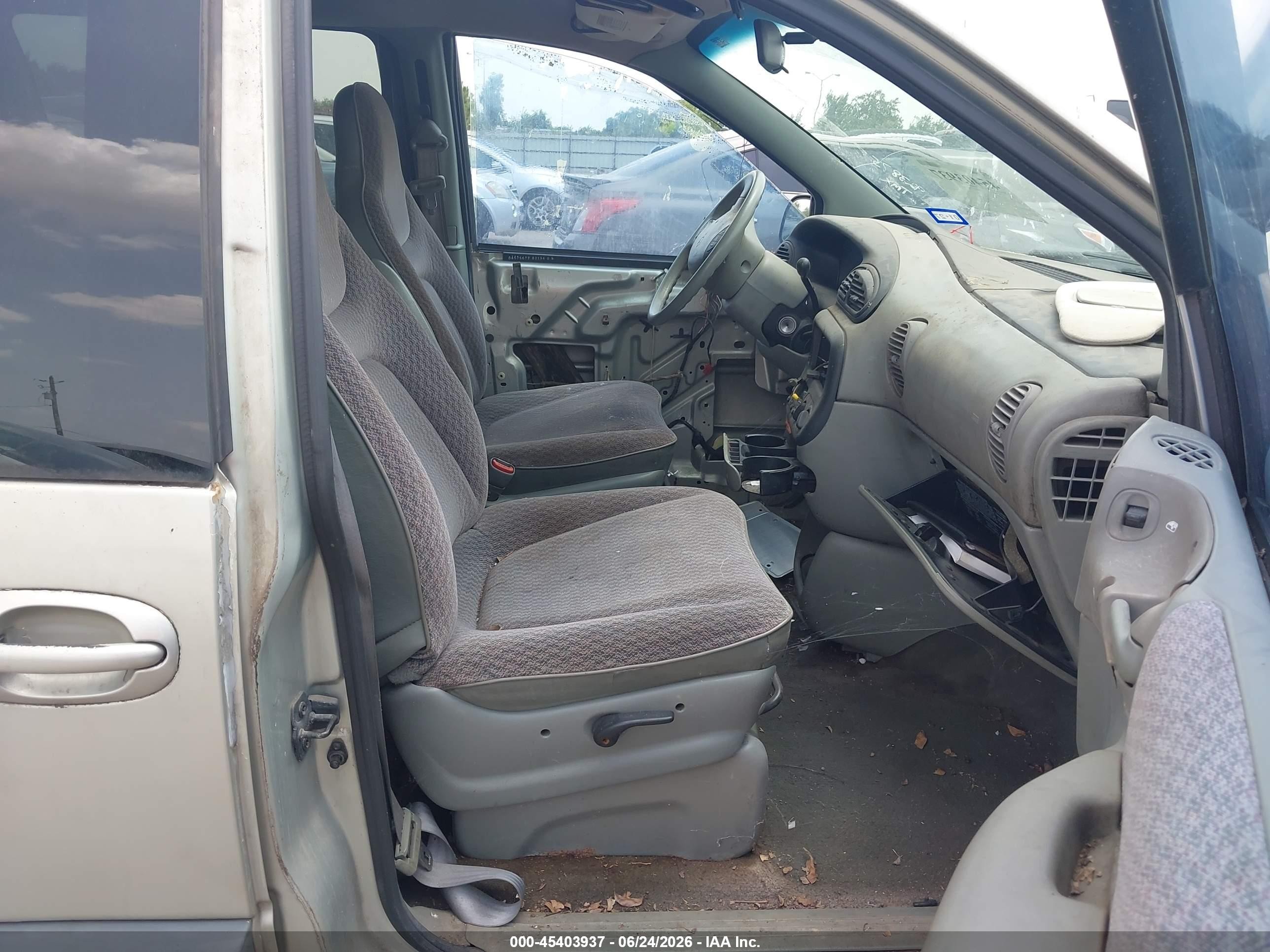 1999 Dodge Grand Caravan Se Gold vin: 1B4GP44G2XB923875
