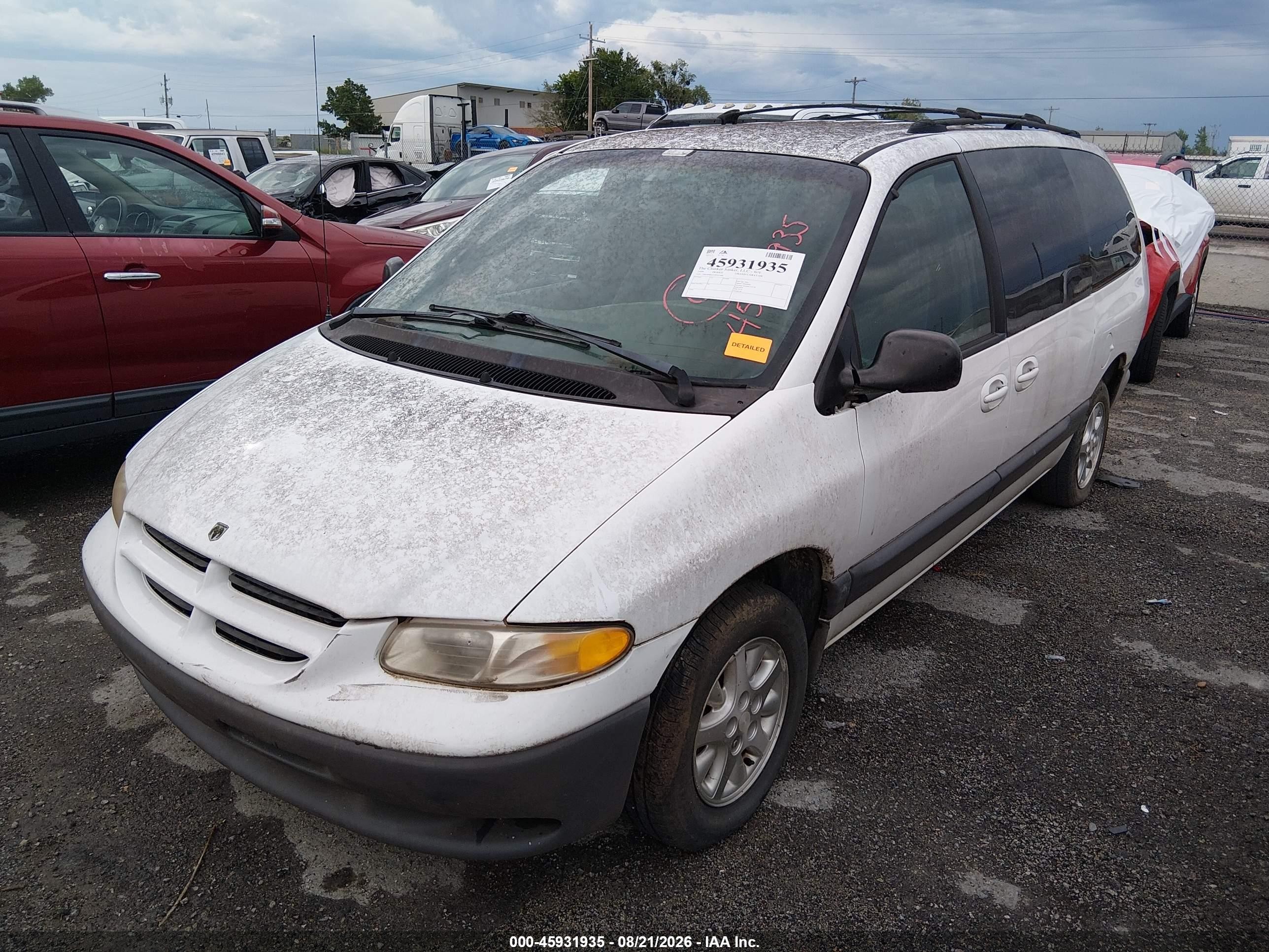 1999 Dodge Grand Caravan Se White vin: 1B4GP44G3XB841086
