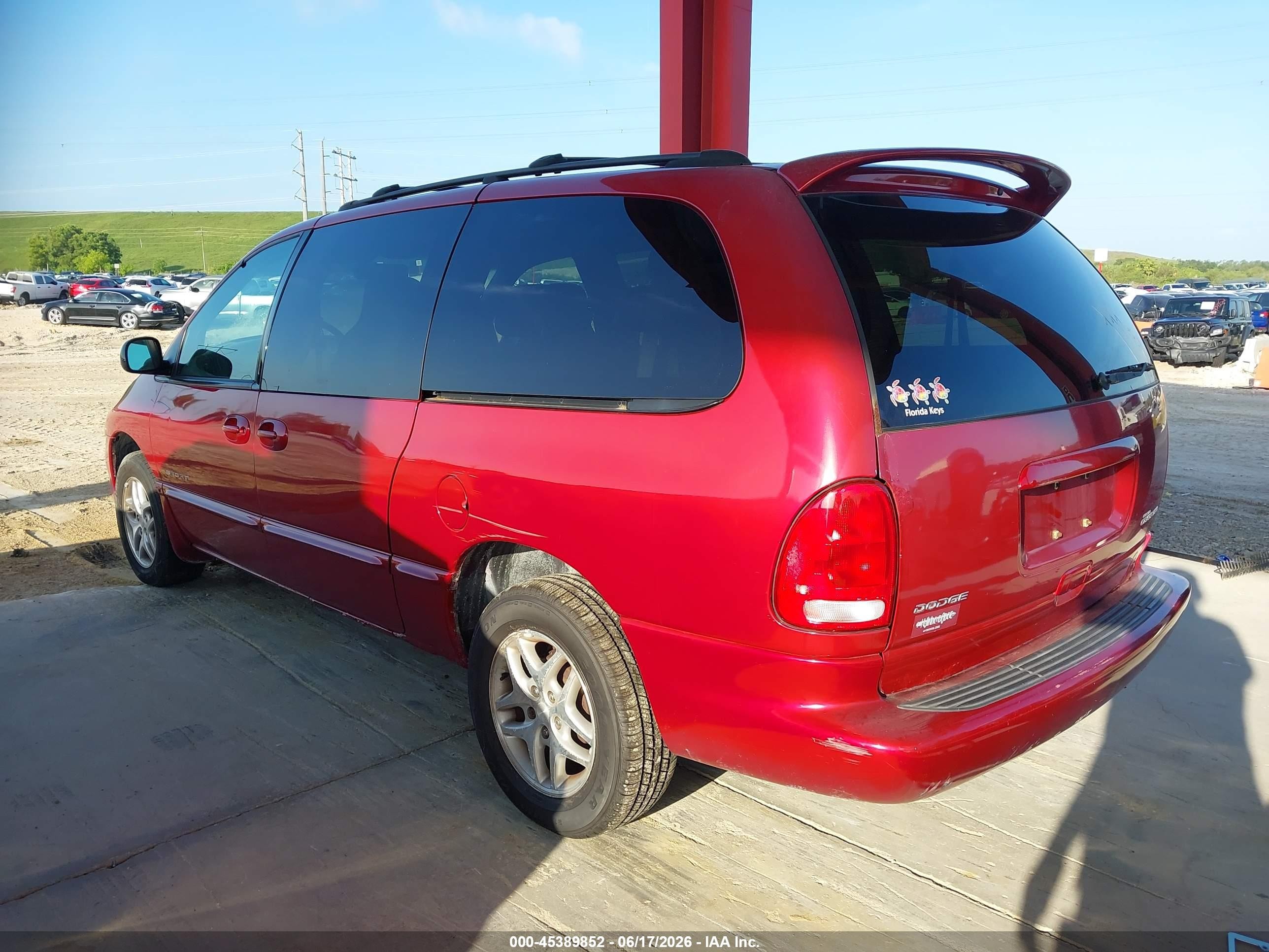 1999 Dodge Grand Caravan Se Red vin: 1B4GP44G5XB821289
