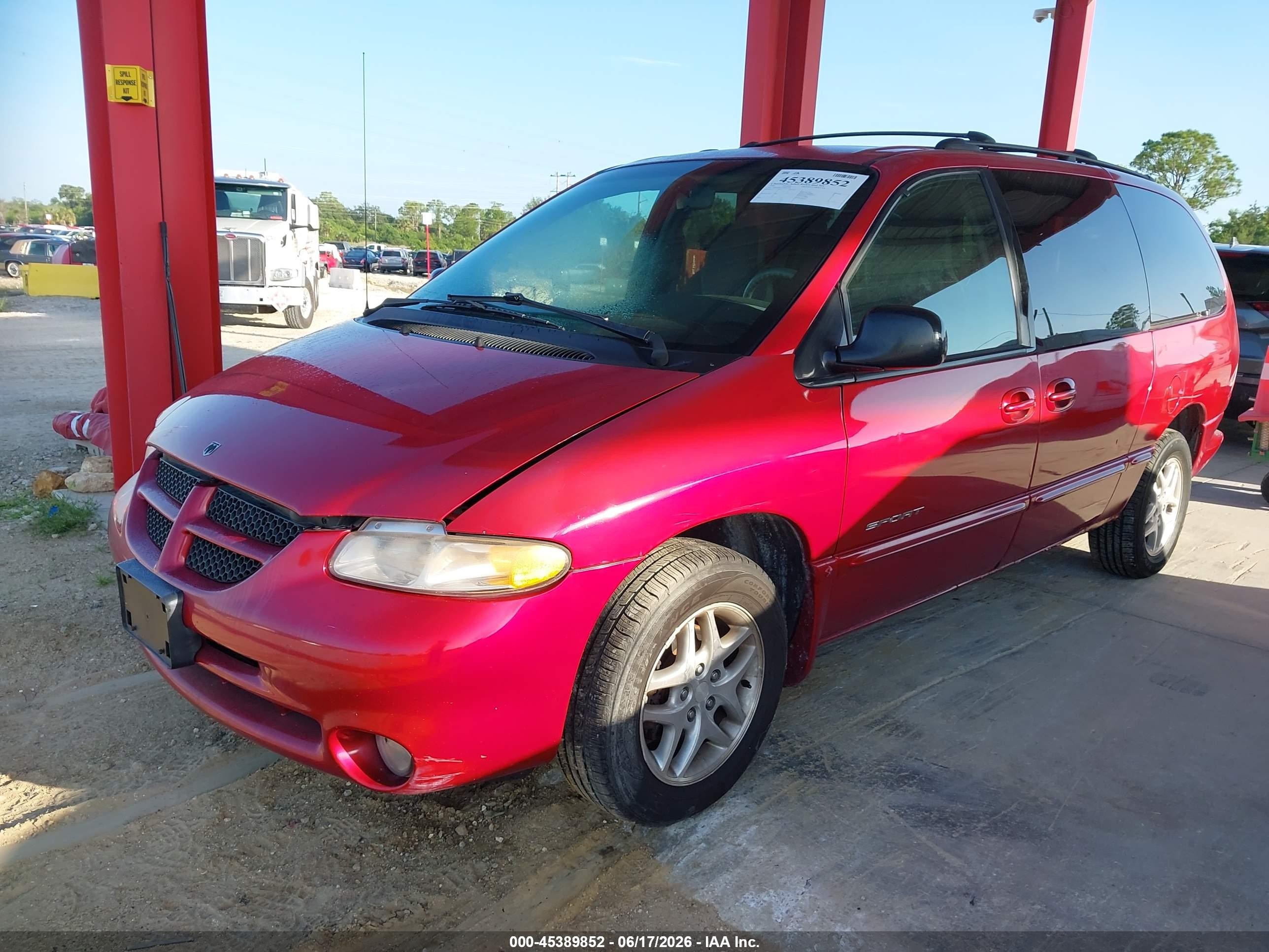 1999 Dodge Grand Caravan Se Red vin: 1B4GP44G5XB821289