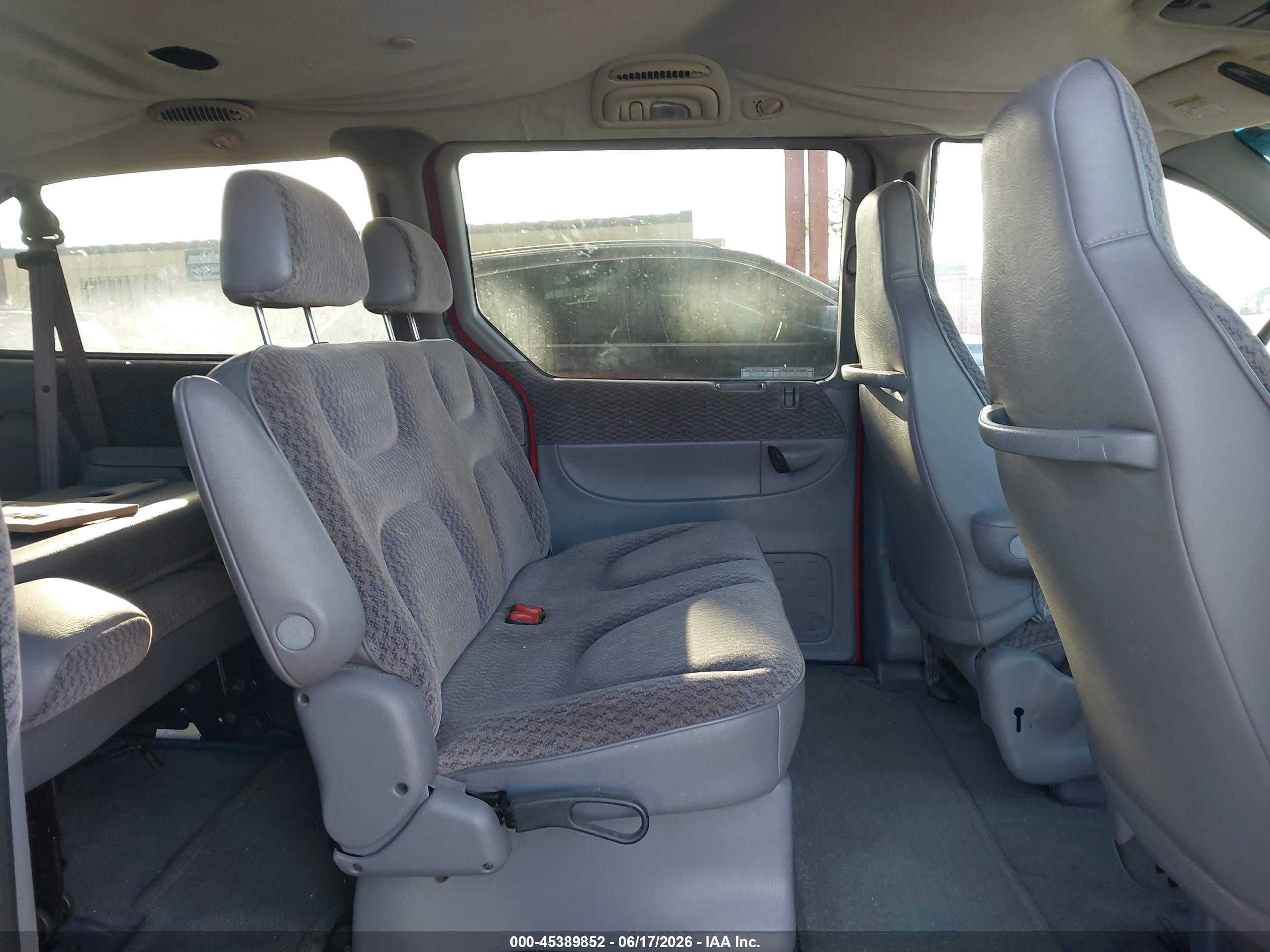 1999 Dodge Grand Caravan Se Red vin: 1B4GP44G5XB821289