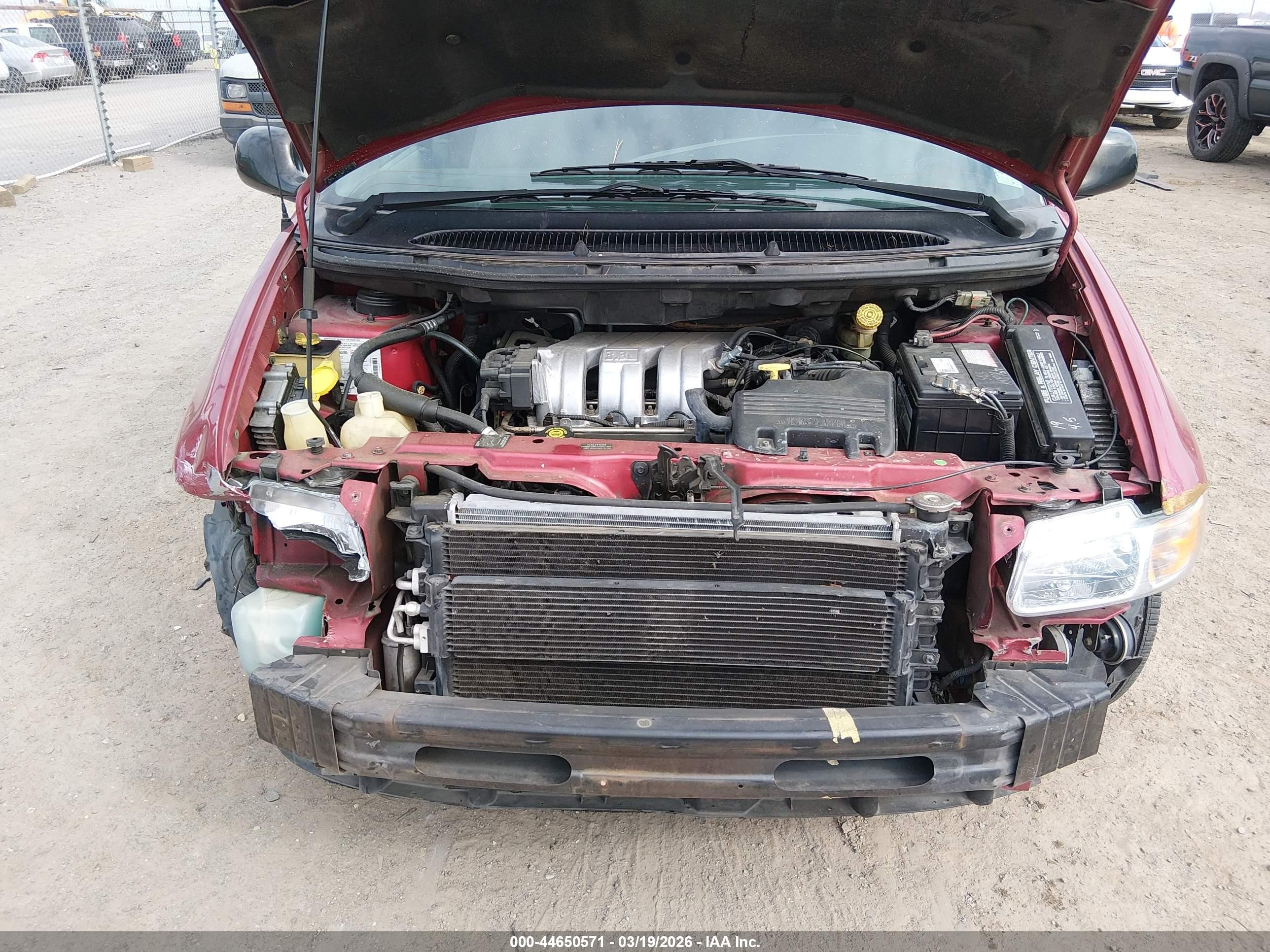 1998 Dodge Grand Caravan Se Темно-бордовый vin: 1B4GP44G8WB506341