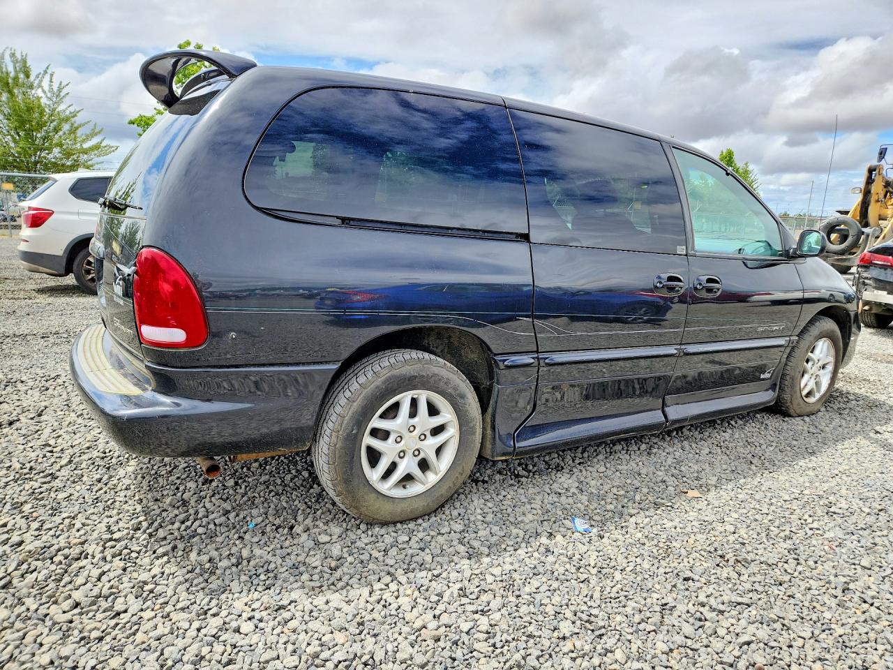 2000 Dodge Grand Caravan Se Black vin: 1B4GP44G9YB770171