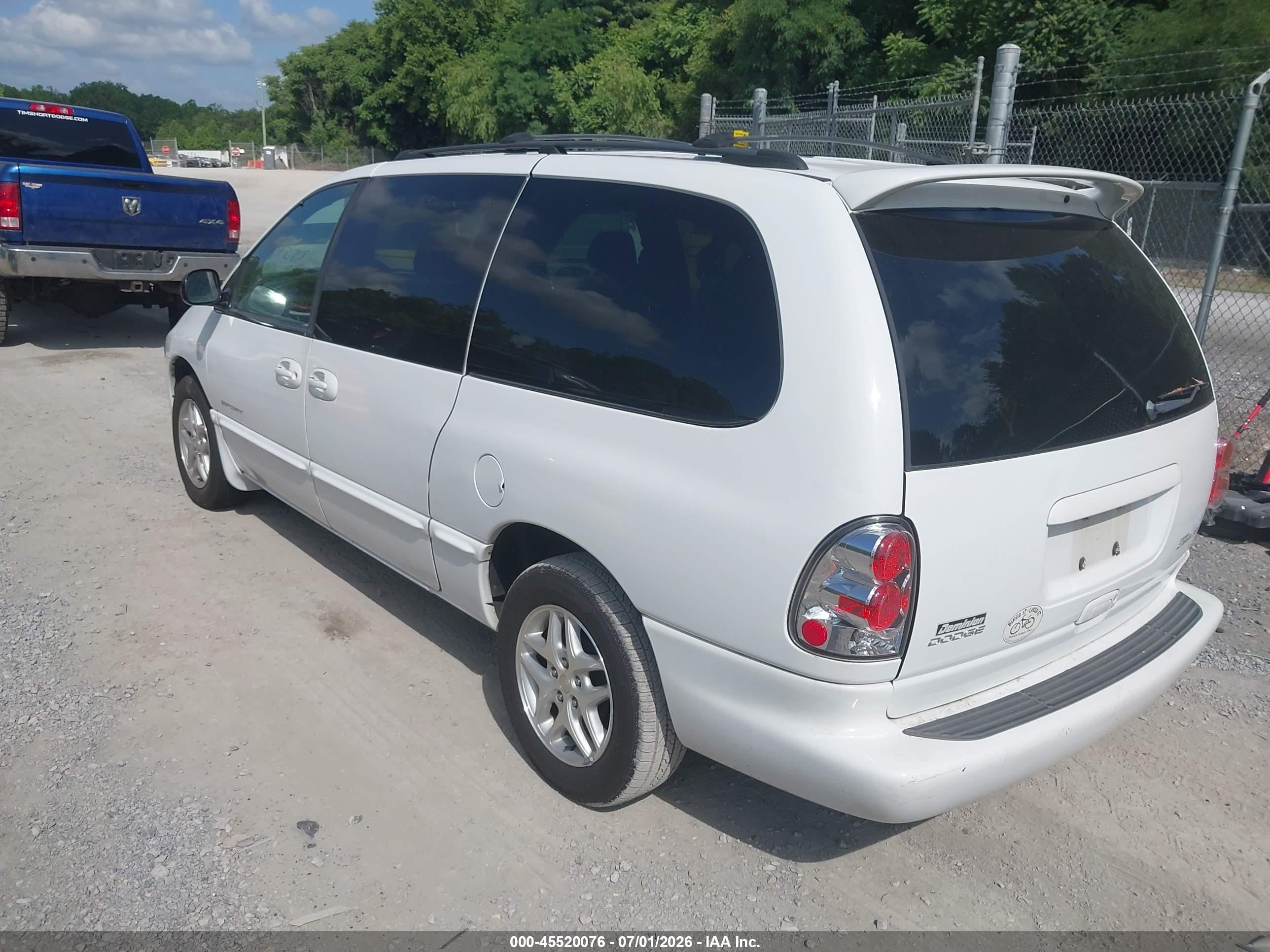 1999 Dodge Grand Caravan Se Белый vin: 1B4GP44L4XB839831