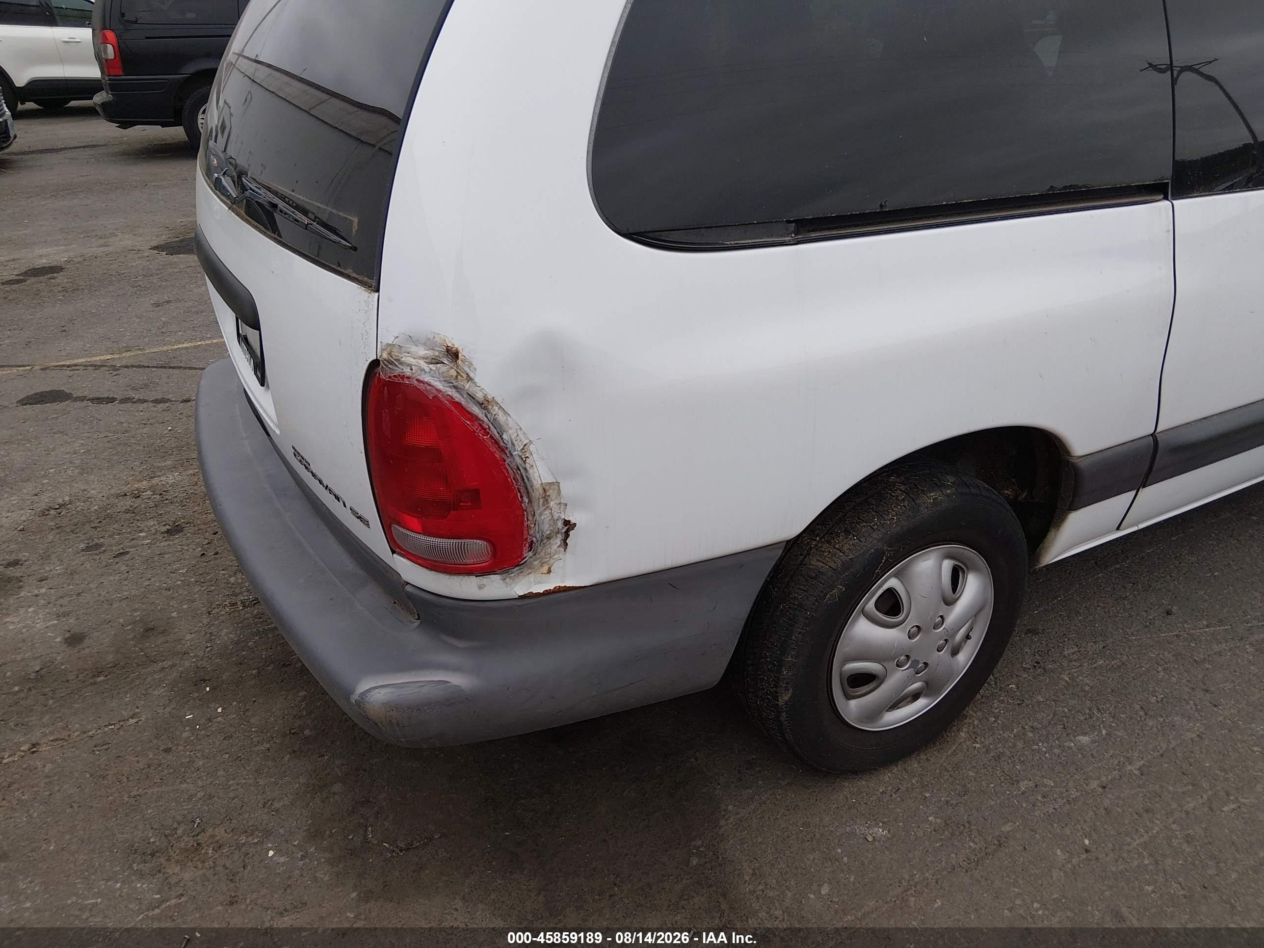 1997 Dodge Grand Caravan Se White vin: 1B4GP44R0VB456440