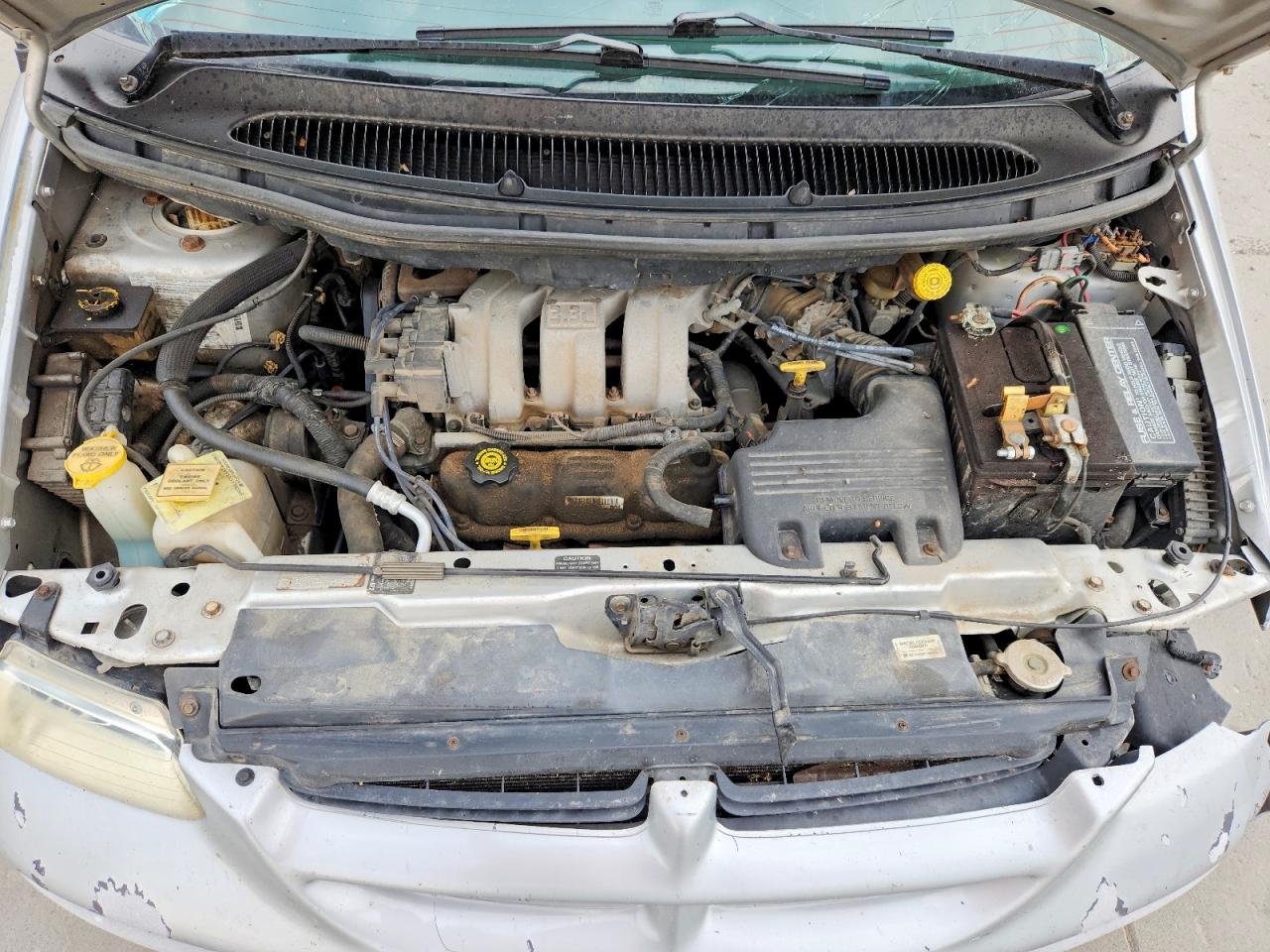 2000 Dodge Grand Caravan Se Silver vin: 1B4GP44R2YB638287