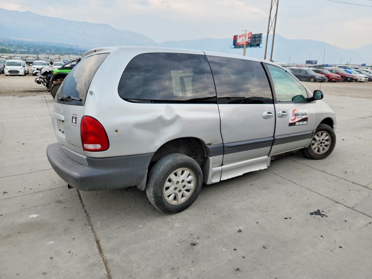 2000 Dodge Grand Caravan Se Silver vin: 1B4GP44R2YB638287