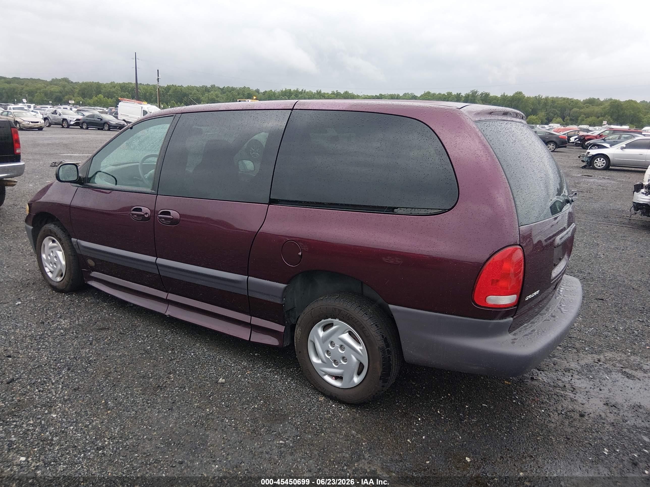 2000 Dodge Grand Caravan Se Purple vin: 1B4GP44R2YB719368