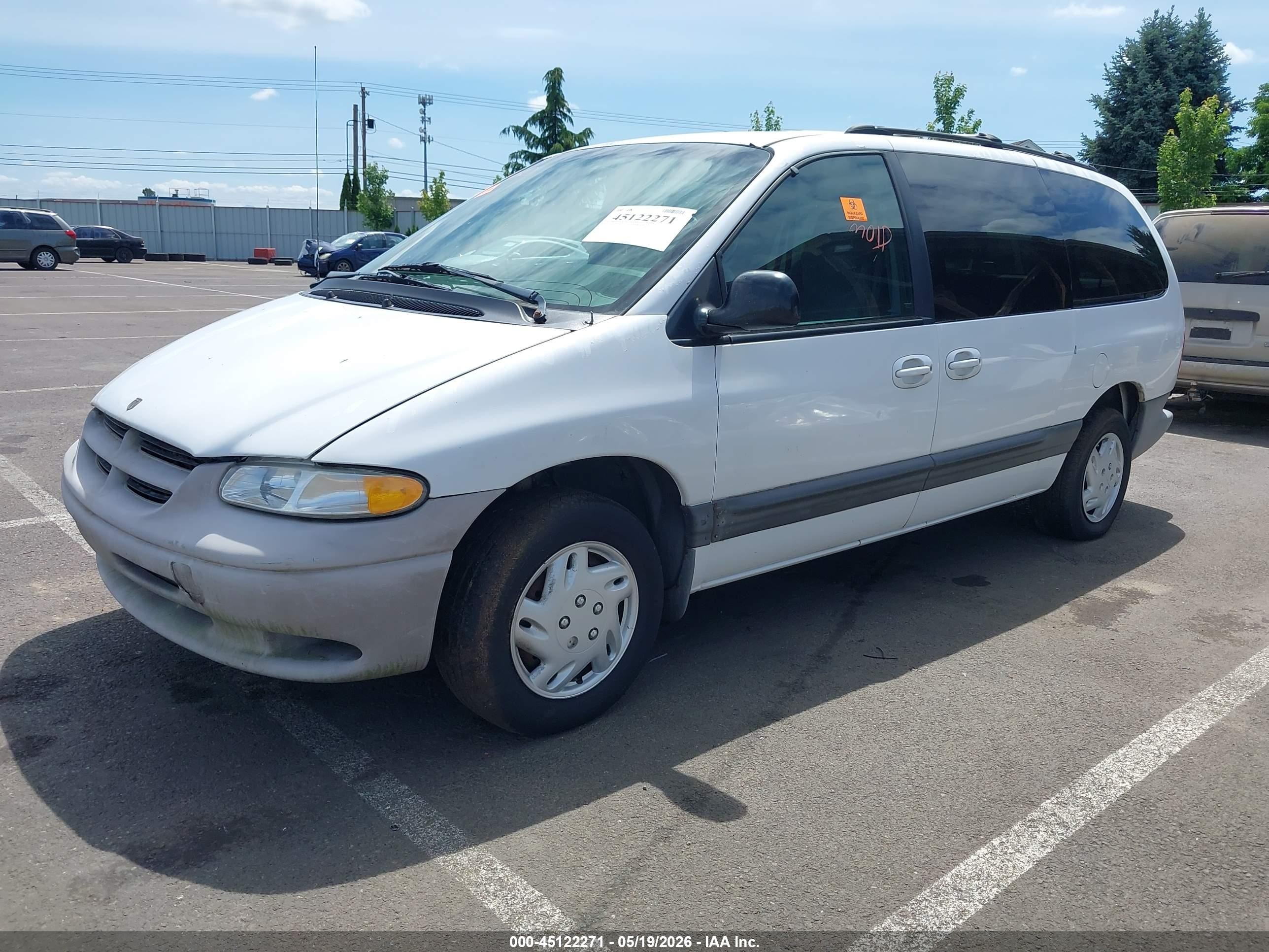 1999 Dodge Grand Caravan Se White vin: 1B4GP44R5XB590864