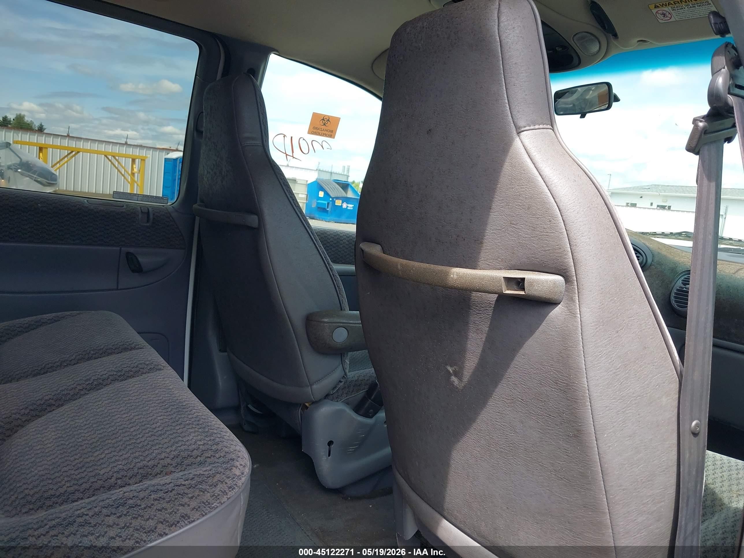 1999 Dodge Grand Caravan Se White vin: 1B4GP44R5XB590864