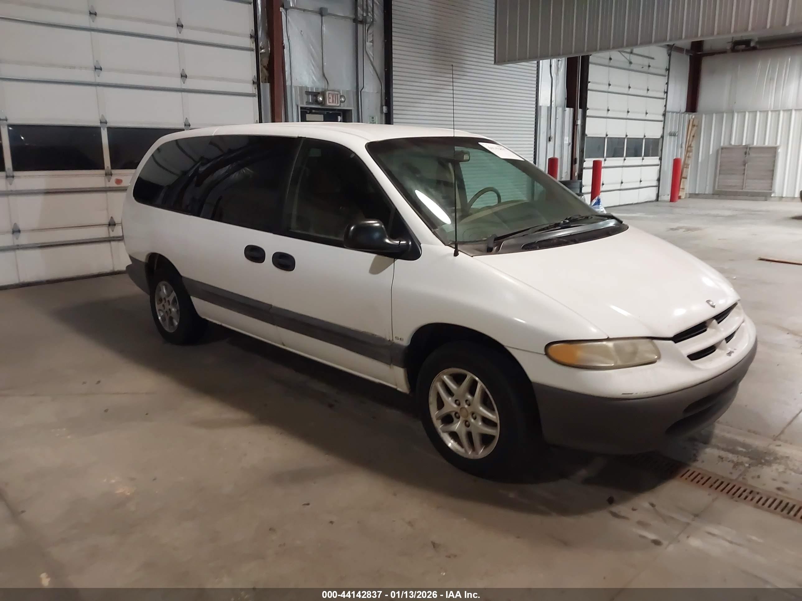 1996 Dodge Grand Caravan Se Белый vin: 1B4GP44R6TB150632