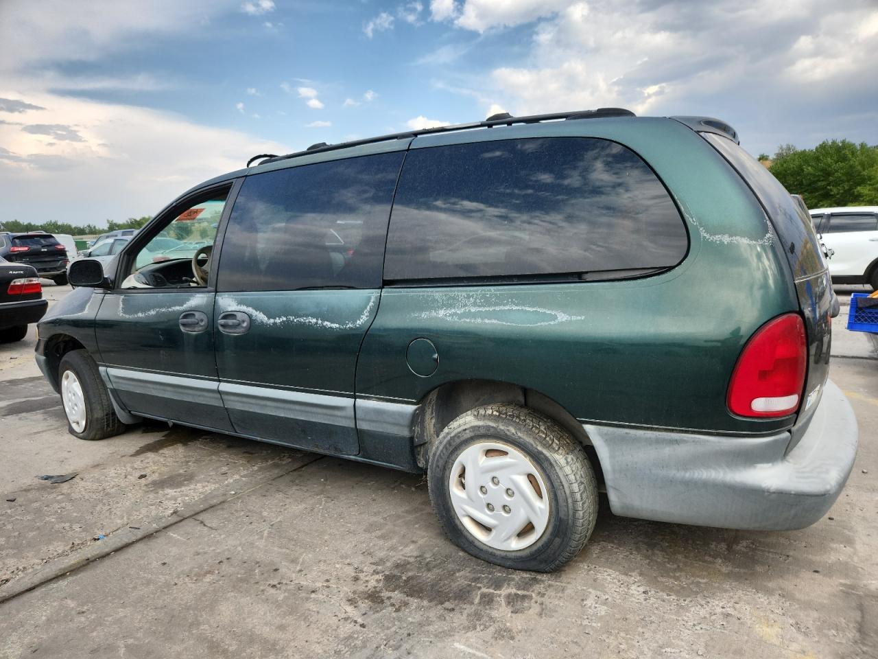 1997 Dodge Grand Caravan Se Green vin: 1B4GP44R7VB368758