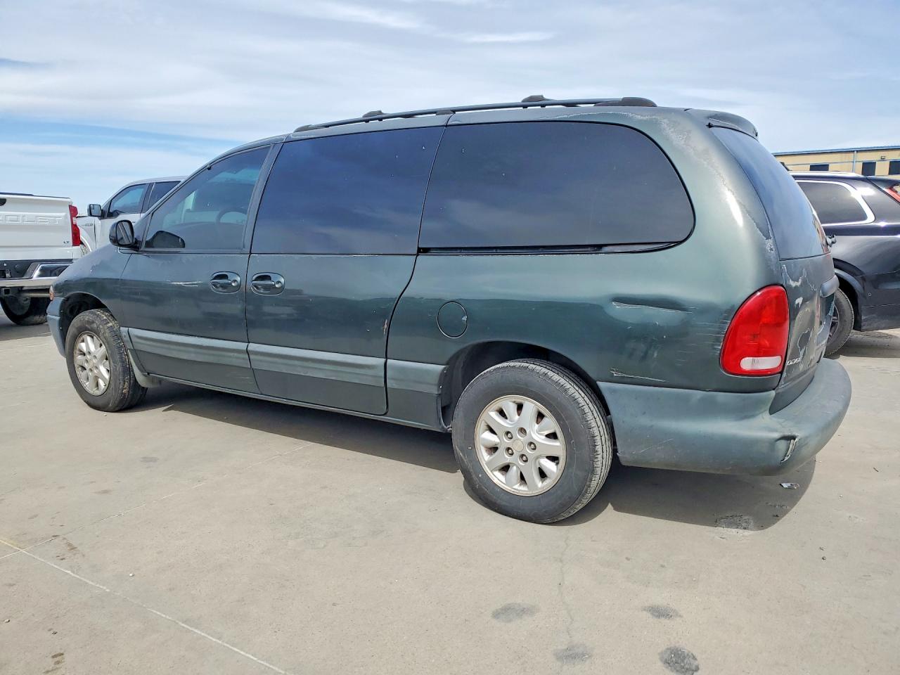 2000 Dodge Grand Caravan Se Green vin: 1B4GP44R8YB729662