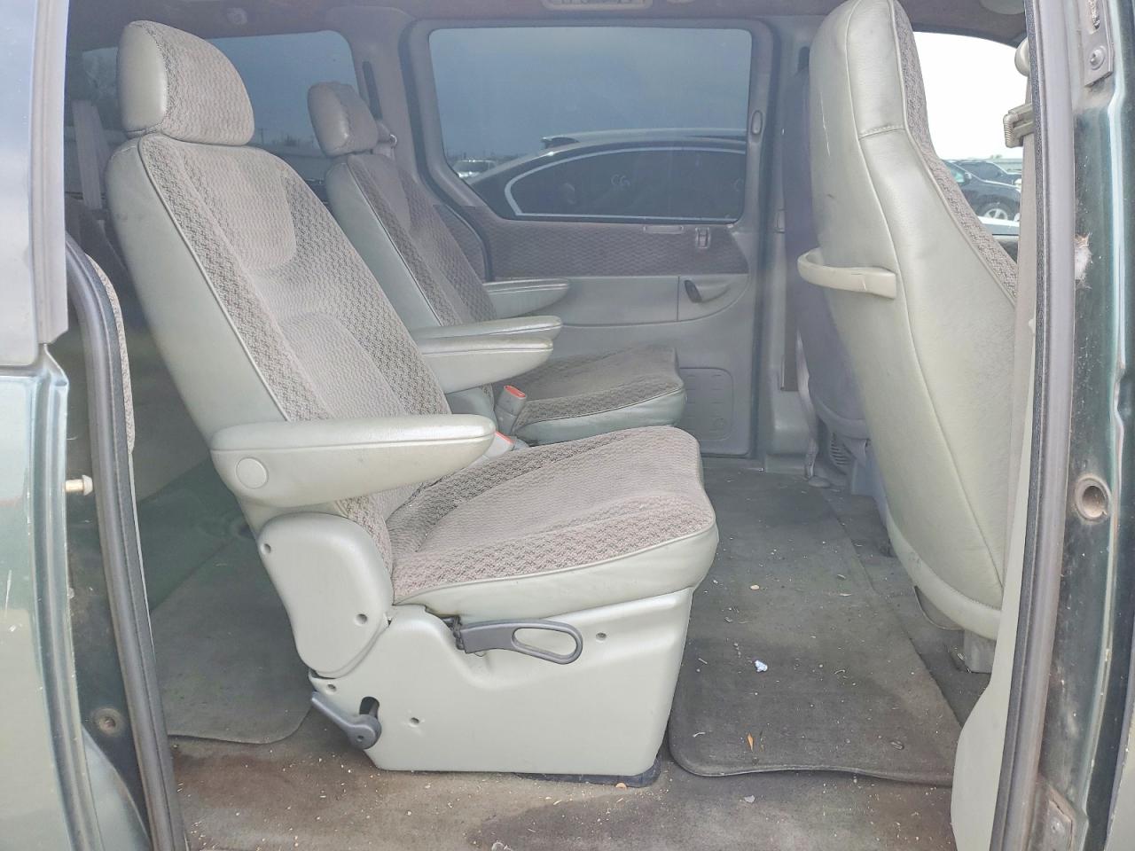 2000 Dodge Grand Caravan Se Green vin: 1B4GP44R8YB729662