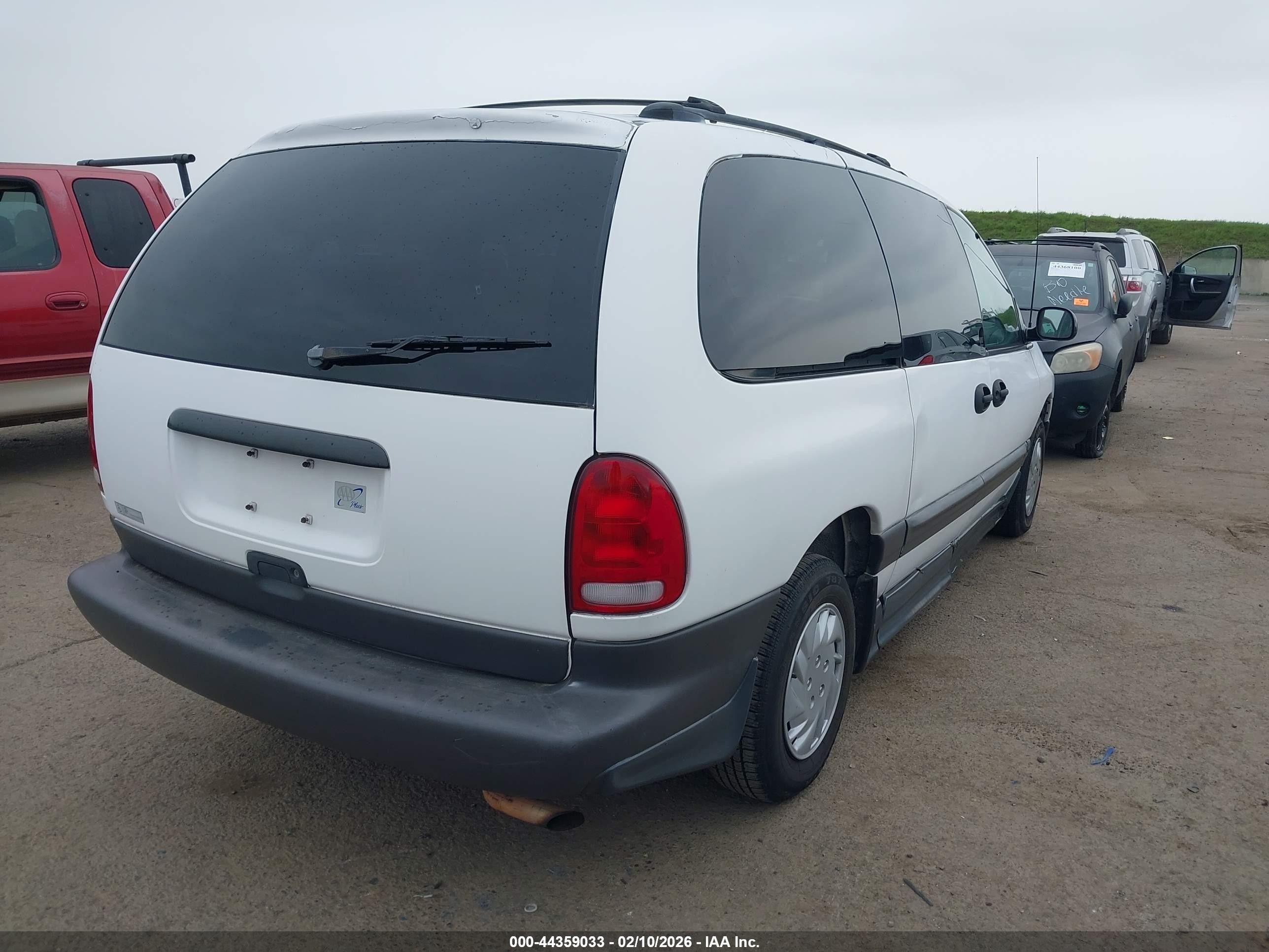 1996 Dodge Grand Caravan Se Белый vin: 1B4GP44R9TB148227