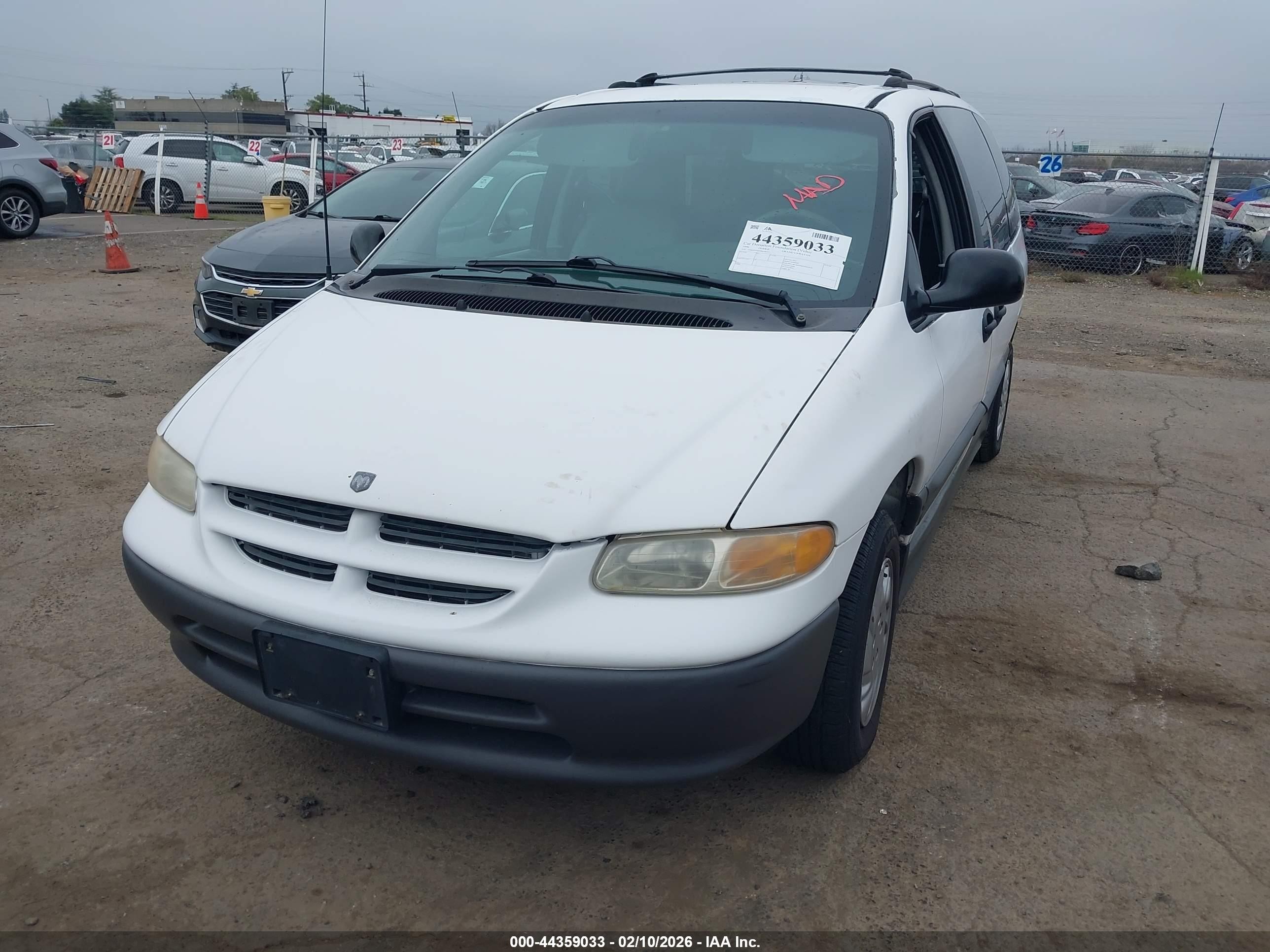 1996 Dodge Grand Caravan Se Белый vin: 1B4GP44R9TB148227