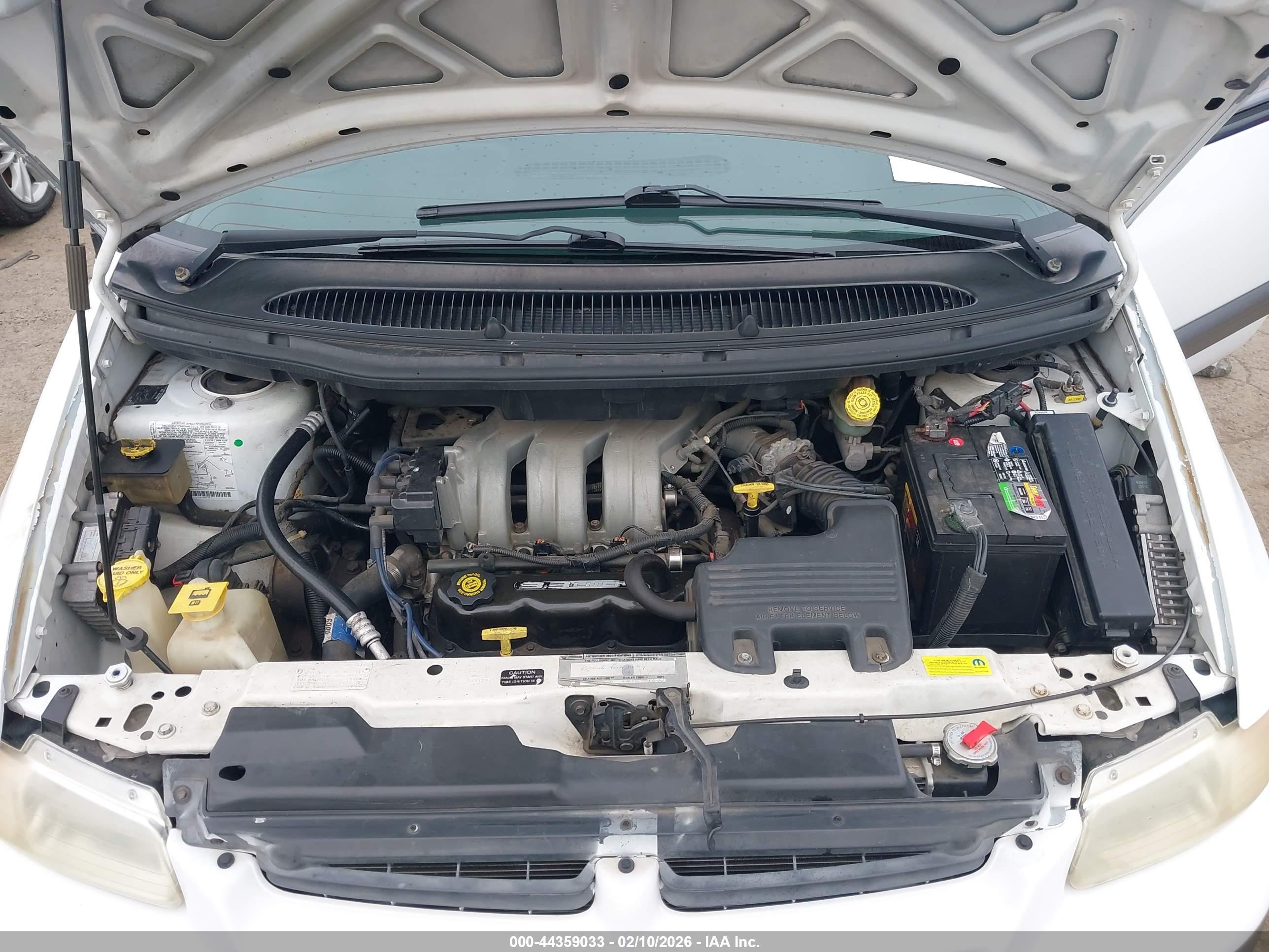 1996 Dodge Grand Caravan Se Белый vin: 1B4GP44R9TB148227