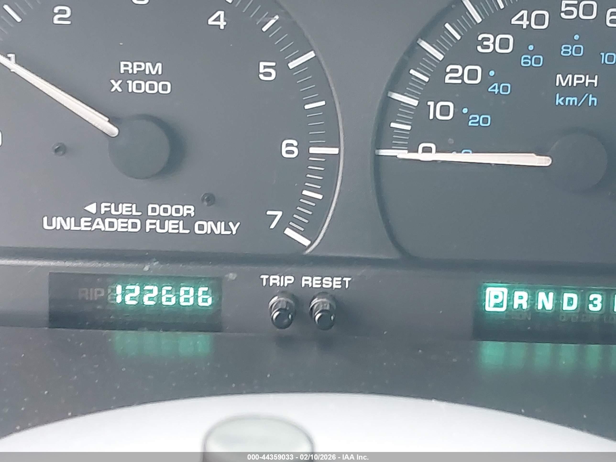 1996 Dodge Grand Caravan Se Белый vin: 1B4GP44R9TB148227