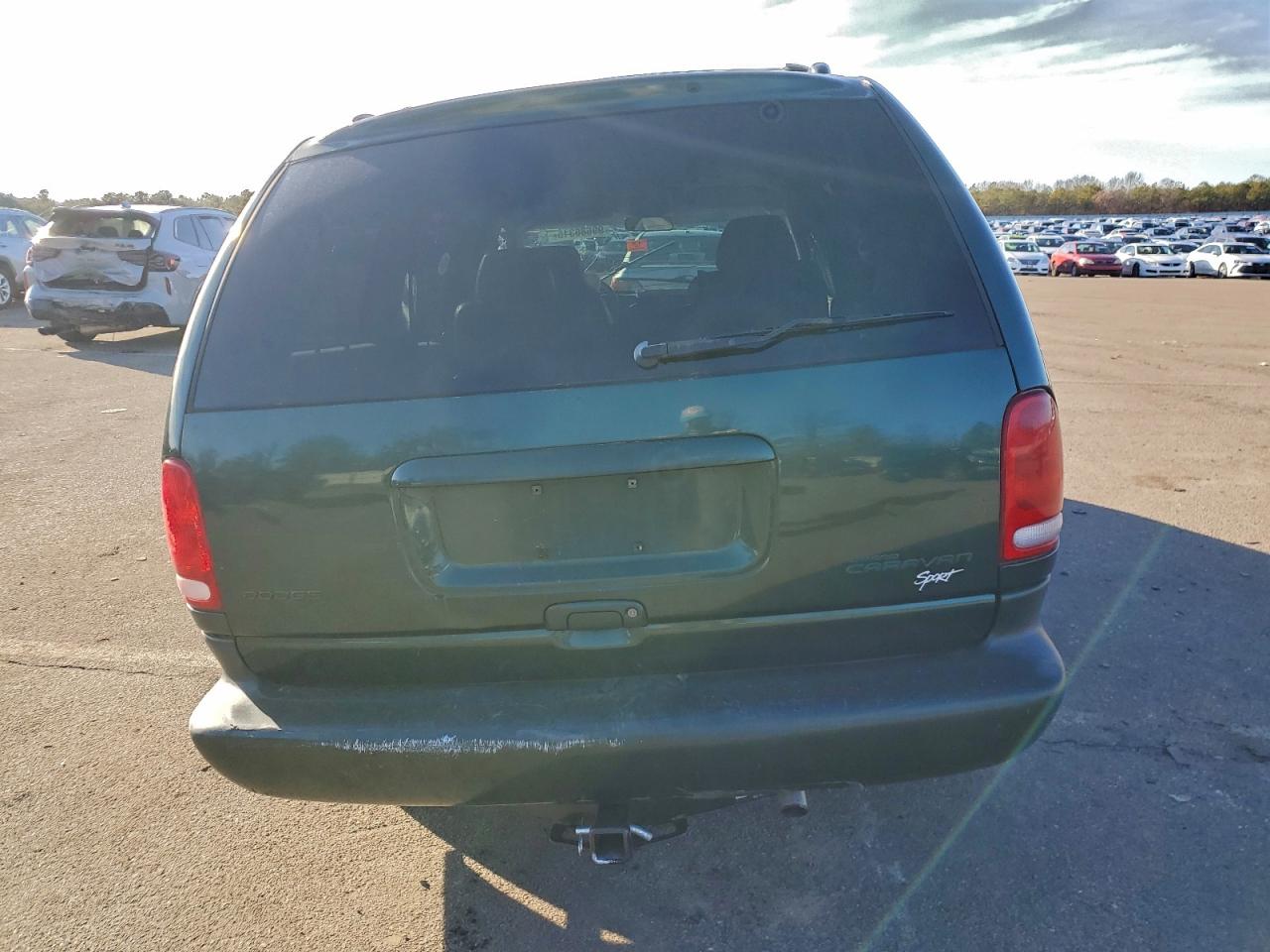 1997 Dodge Grand Caravan Se Зеленый vin: 1B4GP44R9VB394357