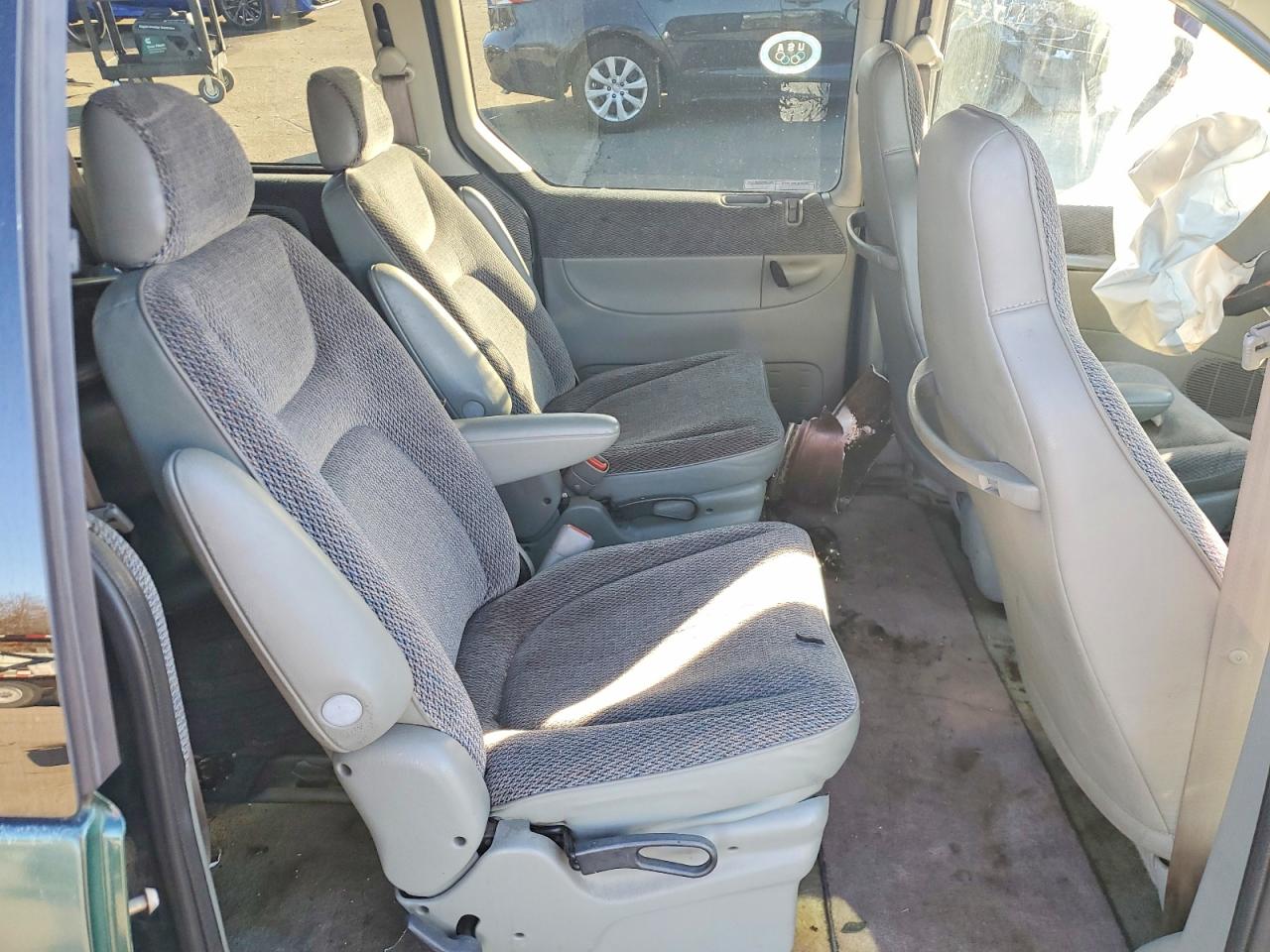 1997 Dodge Grand Caravan Se Зеленый vin: 1B4GP44R9VB394357