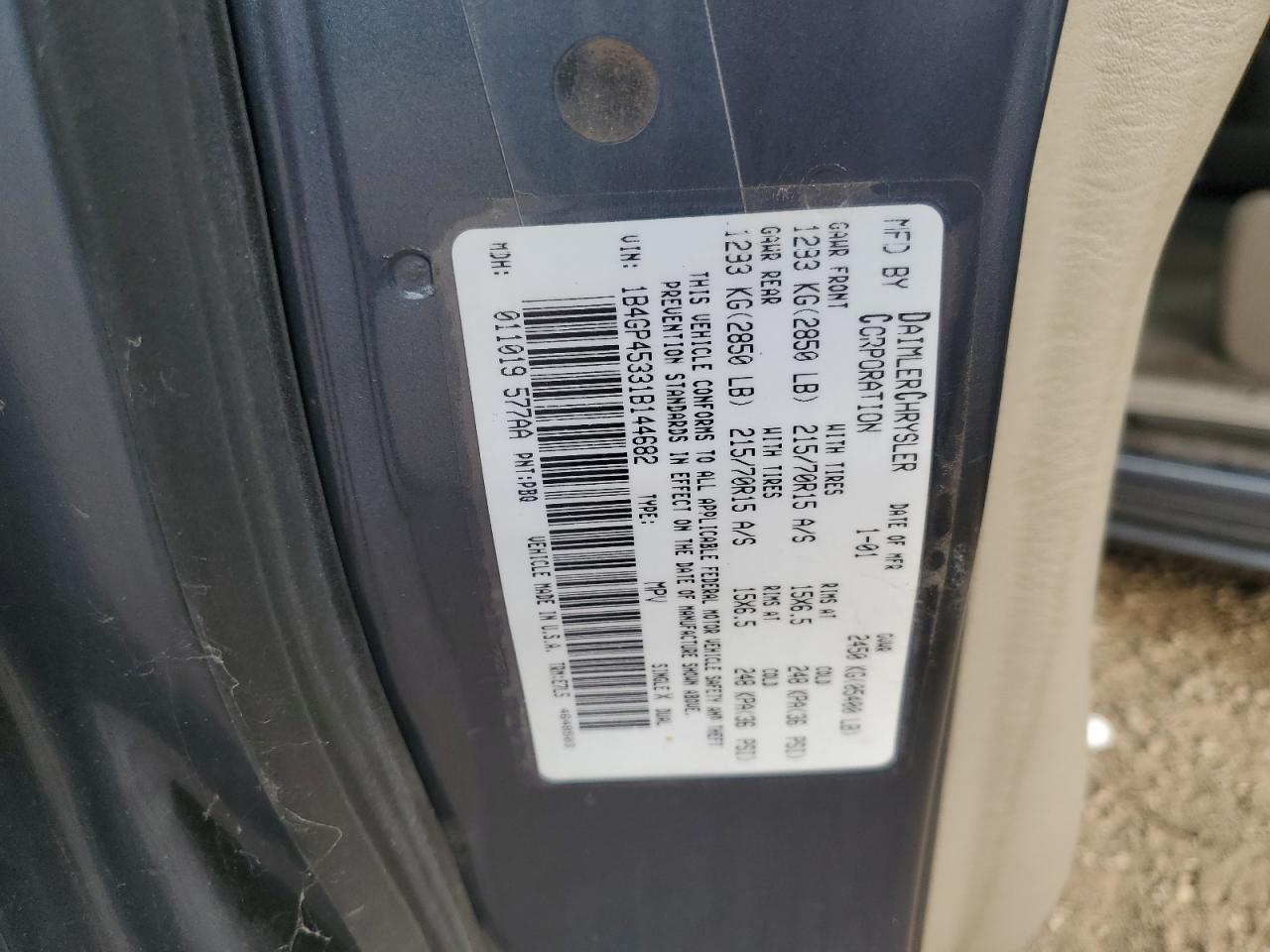 2001 Dodge Caravan Blue vin: 1B4GP45331B144682