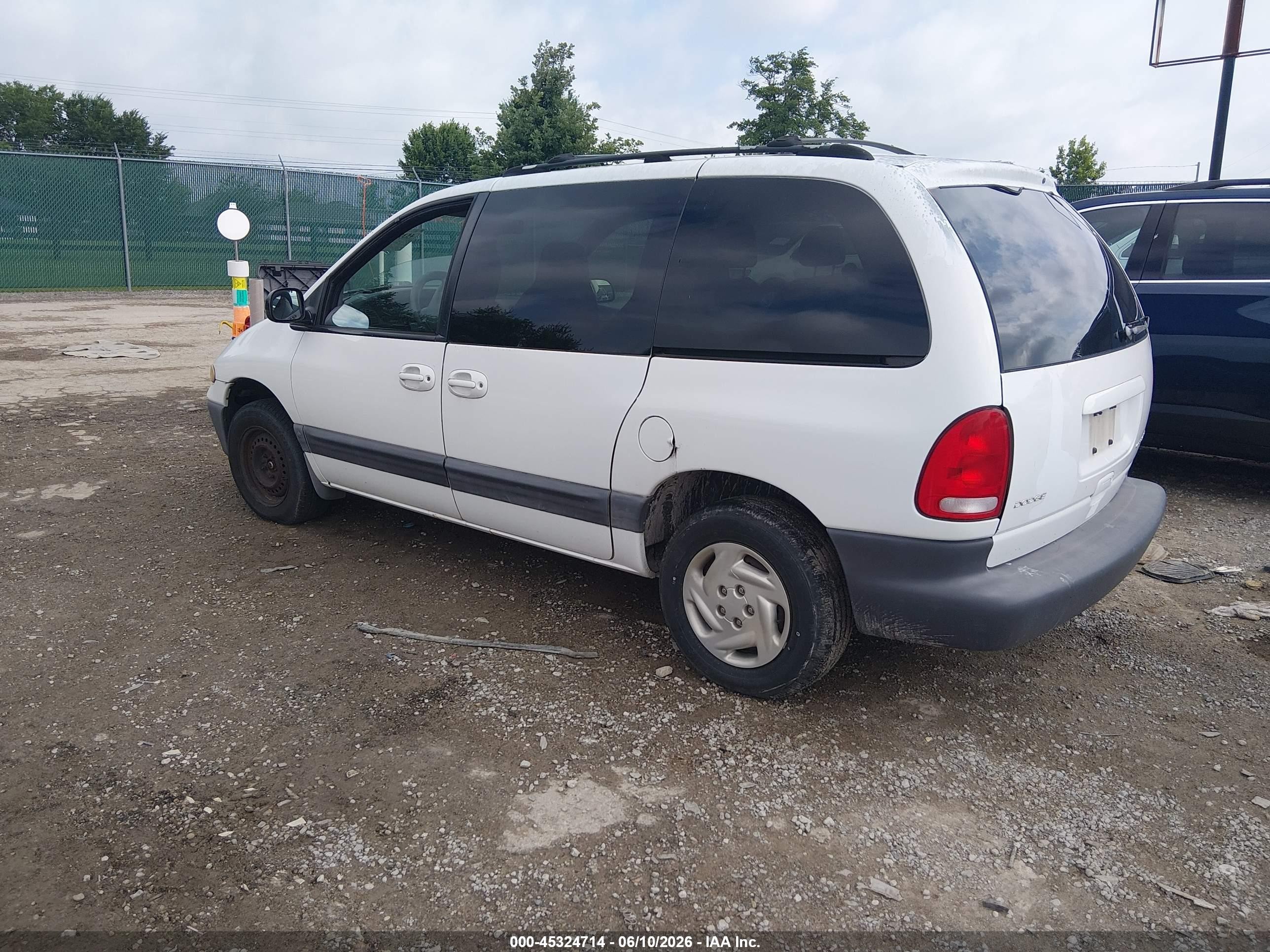 1999 Dodge Caravan Se White vin: 1B4GP45G2XB885899