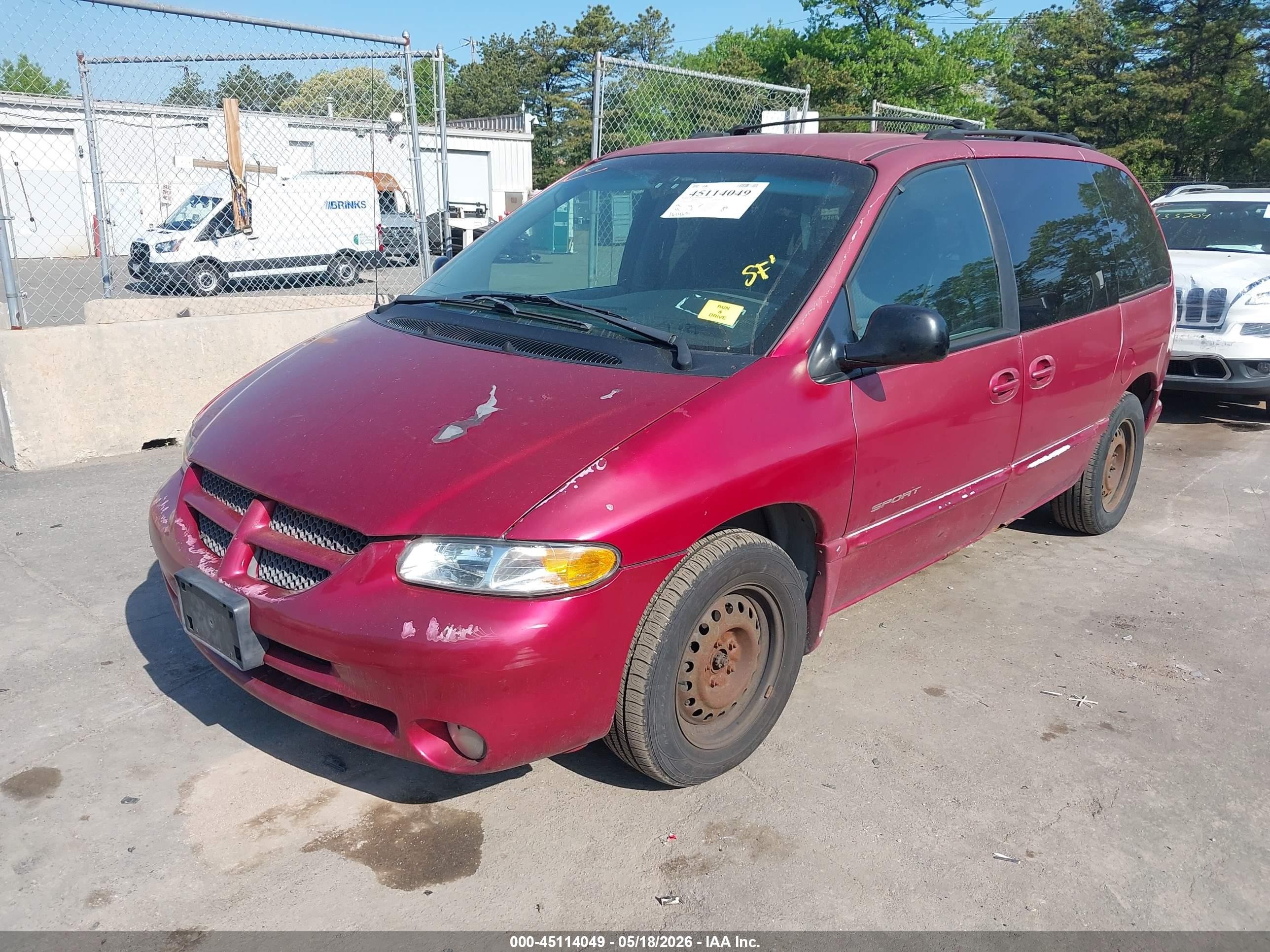 1999 Dodge Caravan Se Red vin: 1B4GP45G6XB573102