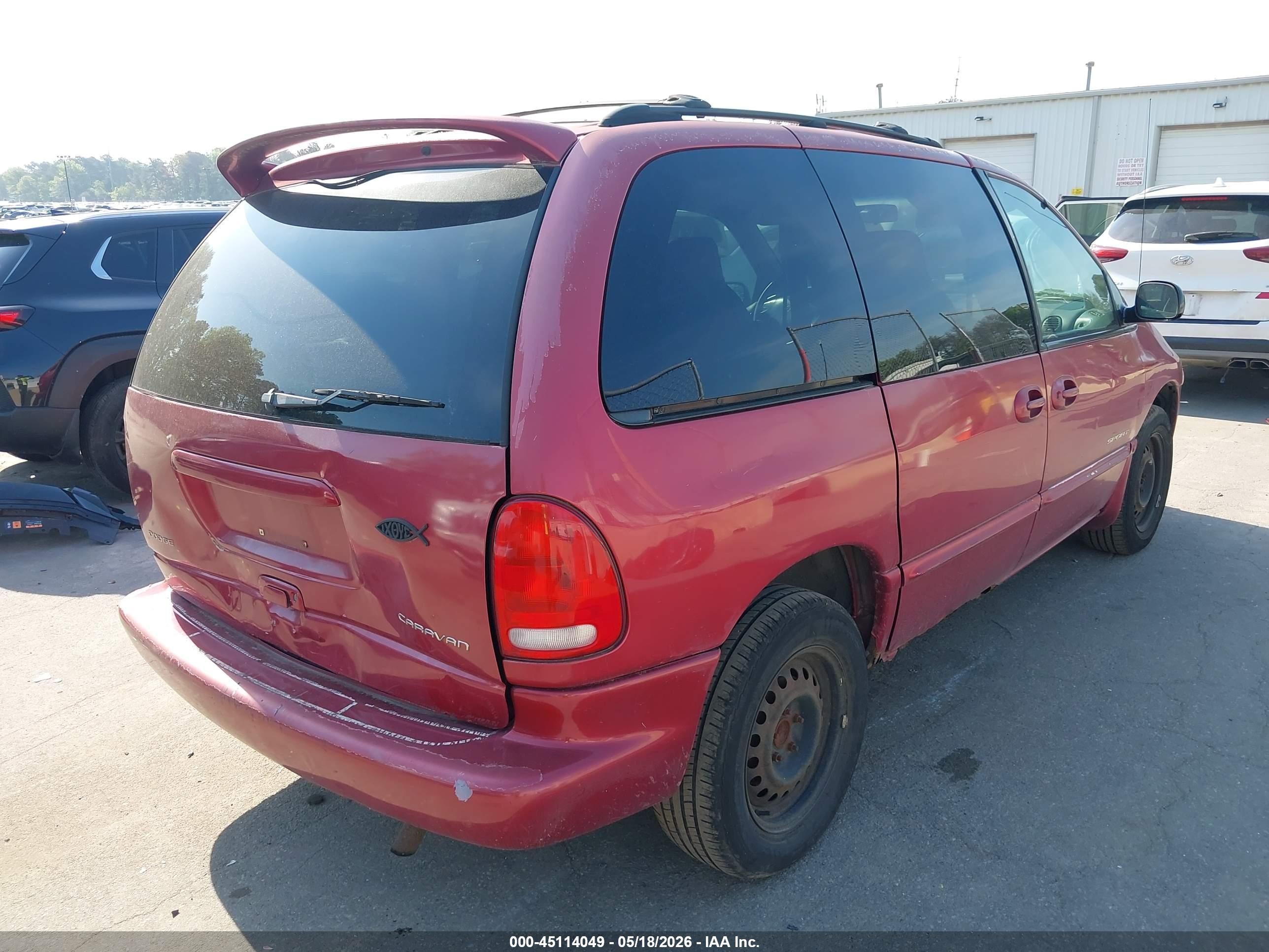 1999 Dodge Caravan Se Red vin: 1B4GP45G6XB573102