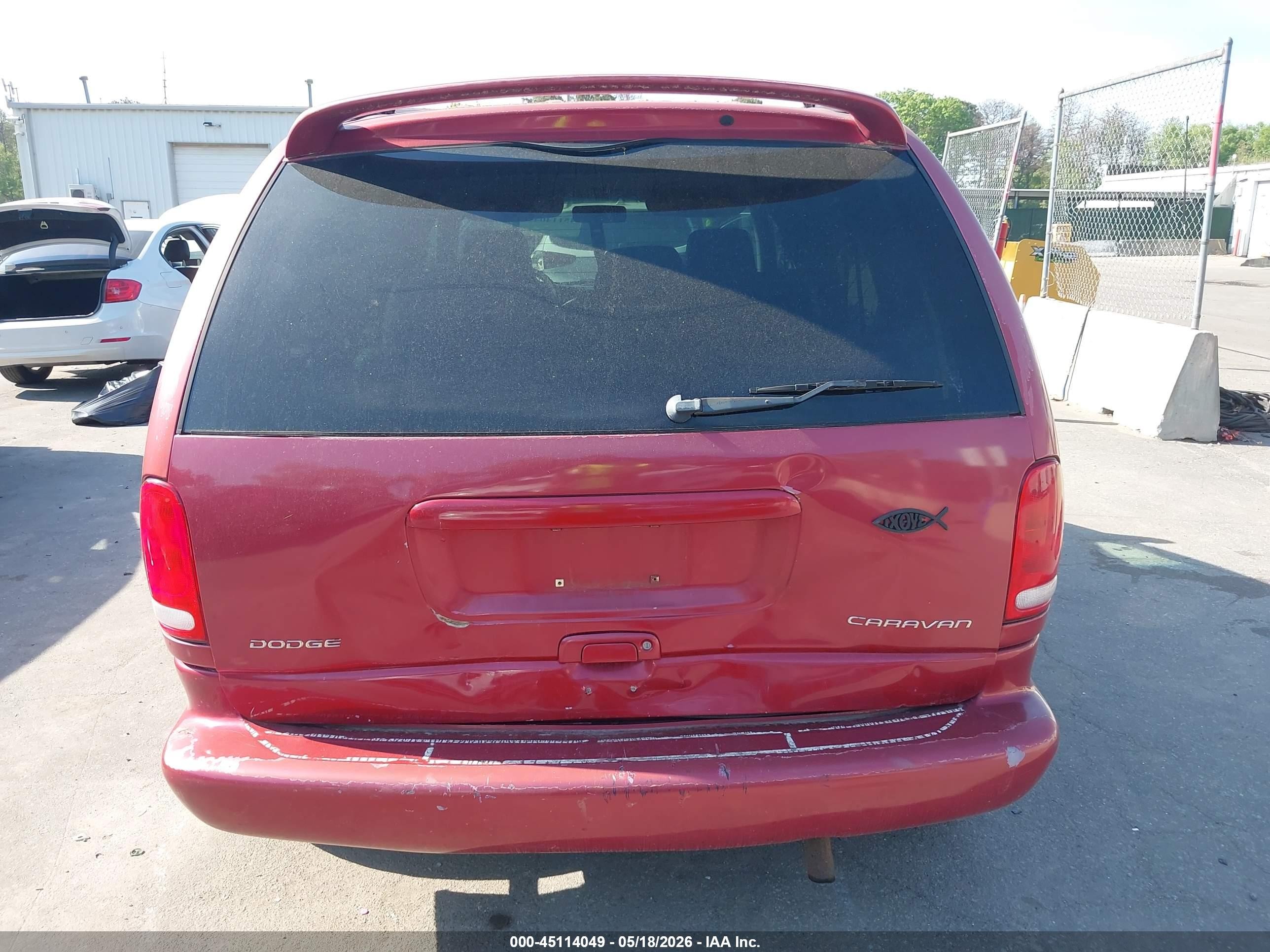 1999 Dodge Caravan Se Red vin: 1B4GP45G6XB573102
