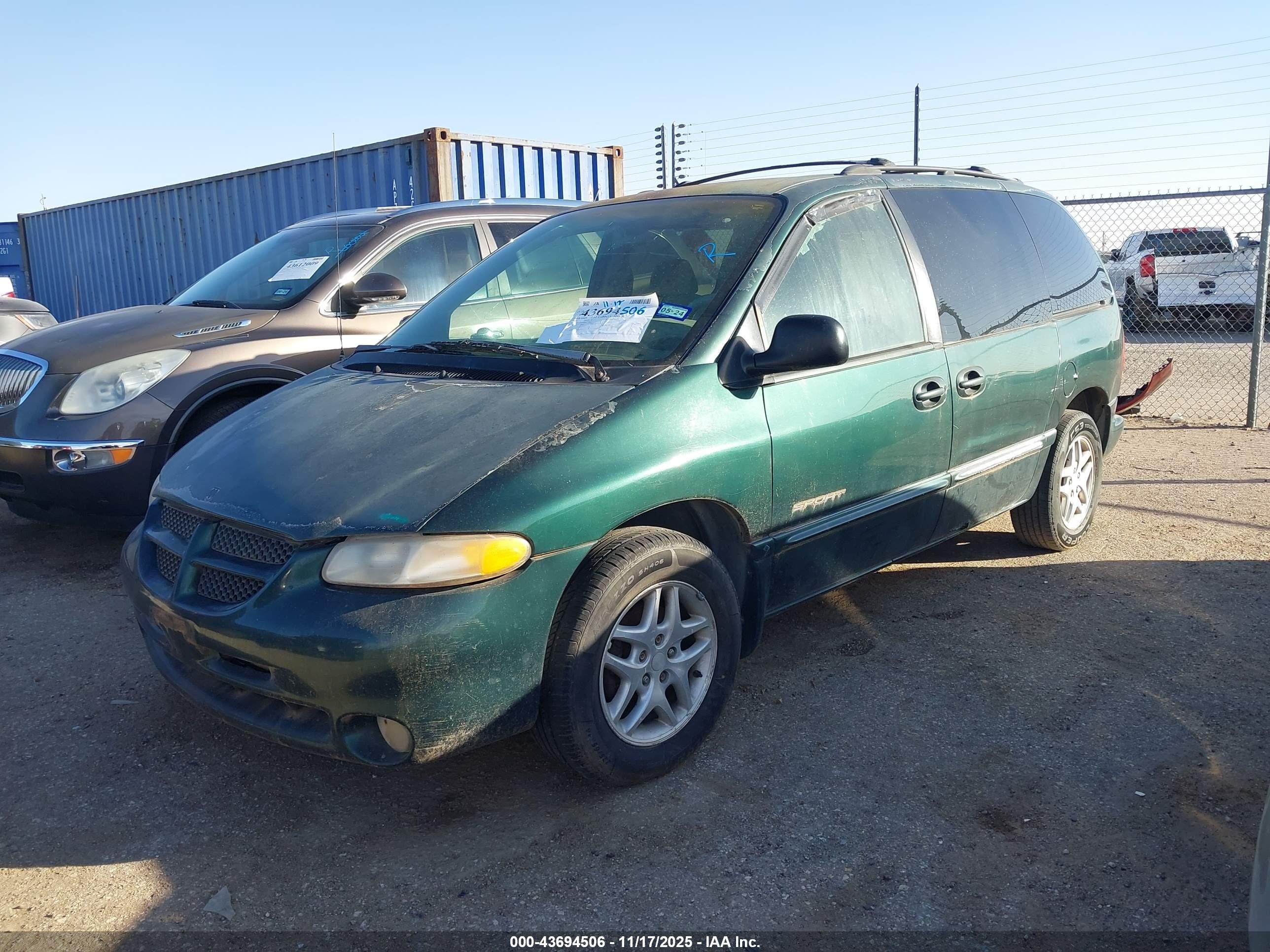 1999 Dodge Caravan Se Green vin: 1B4GP45G9XB591643