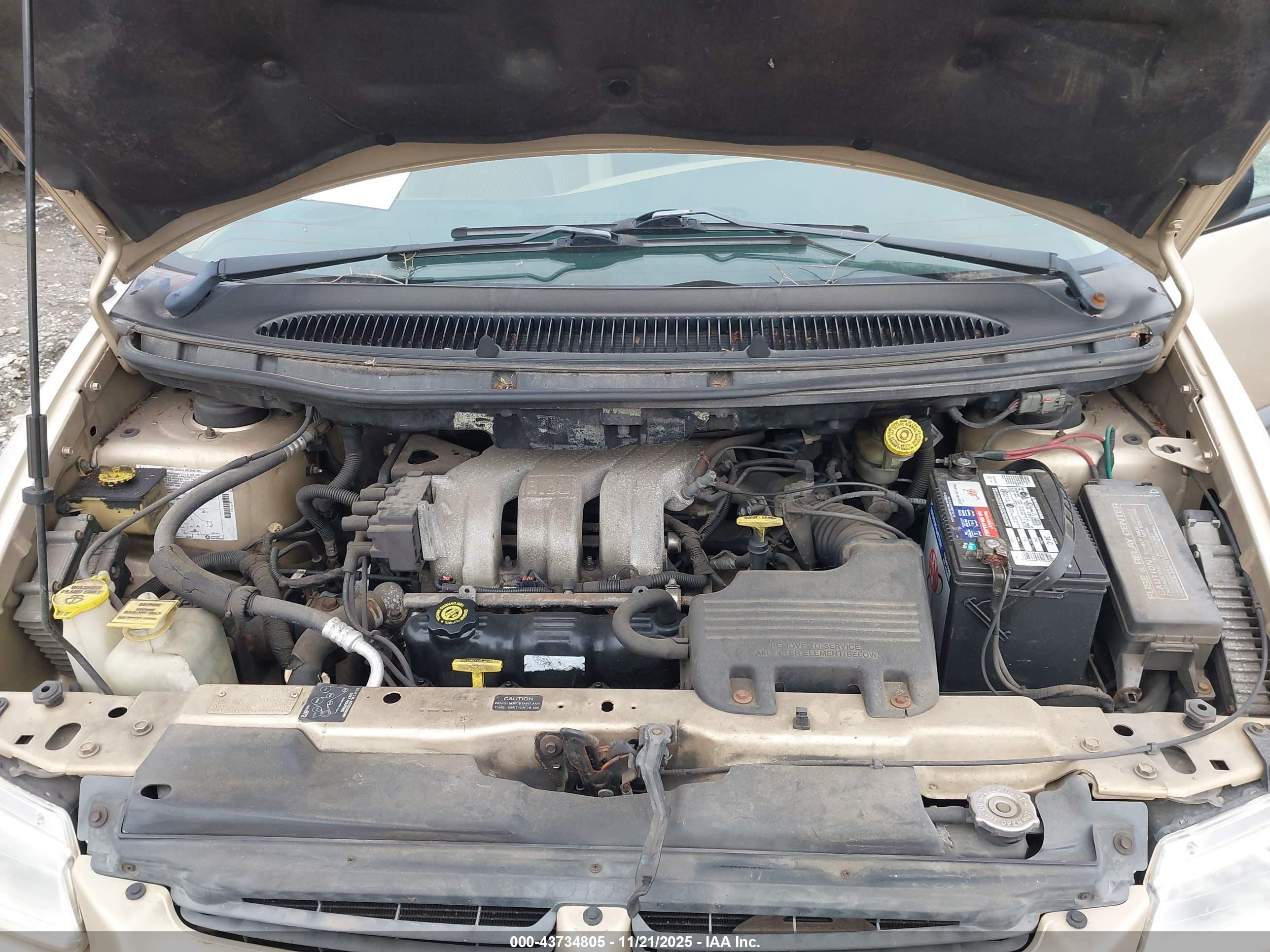 1999 Dodge Caravan Se Gold vin: 1B4GP45R2XB879263