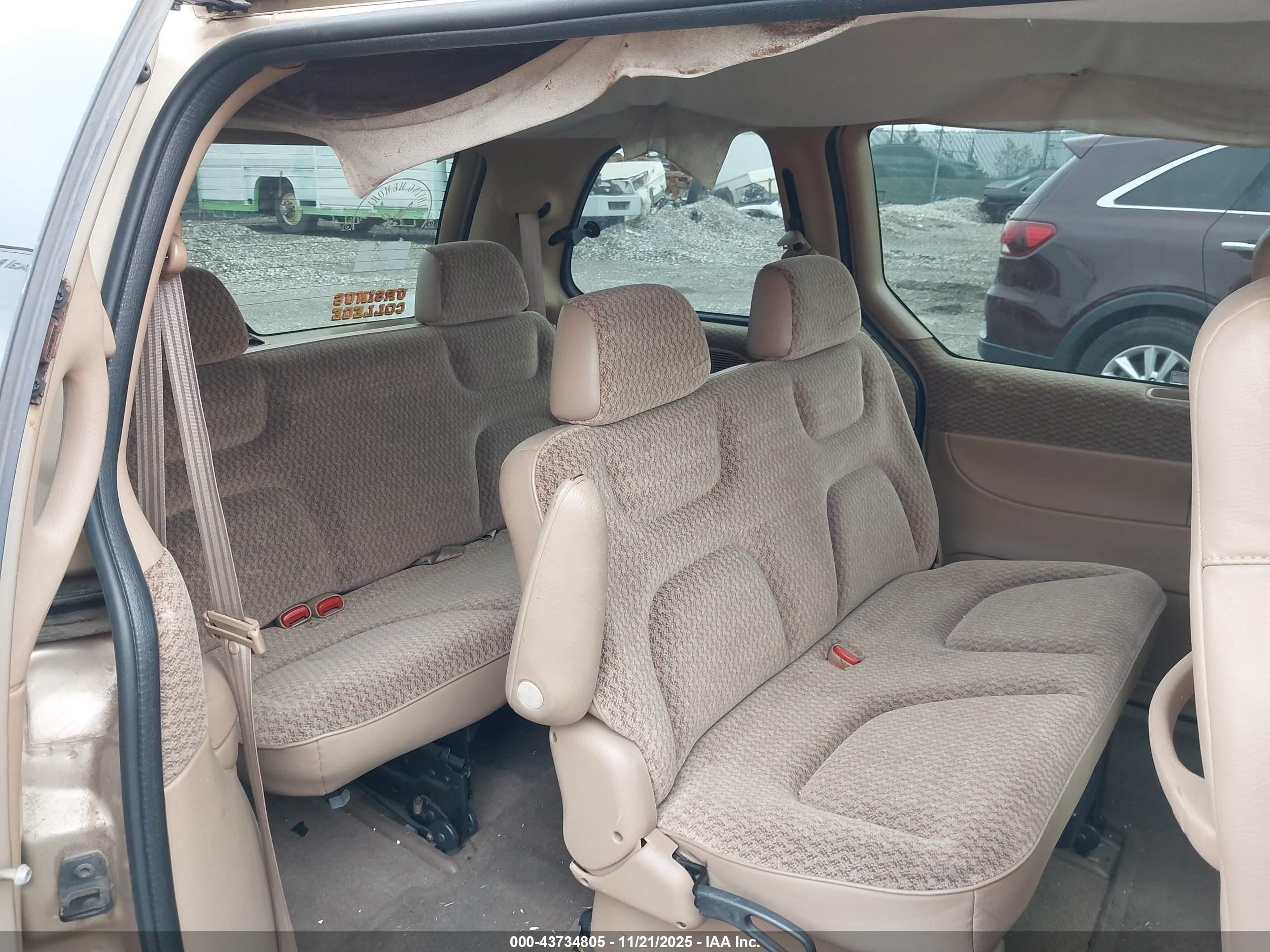 1999 Dodge Caravan Se Gold vin: 1B4GP45R2XB879263