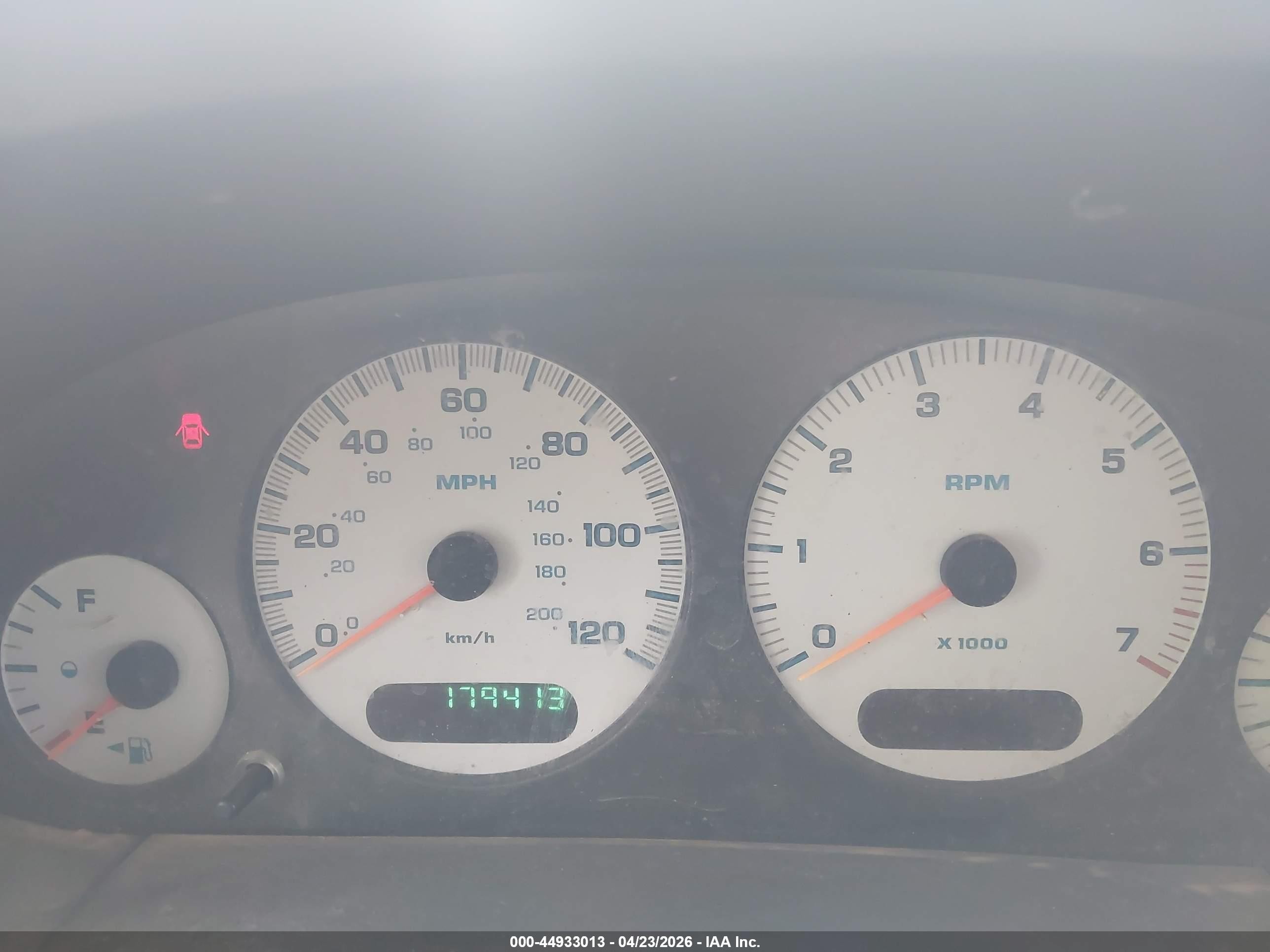 2001 Dodge Caravan Sport Red vin: 1B4GP45R31B142306
