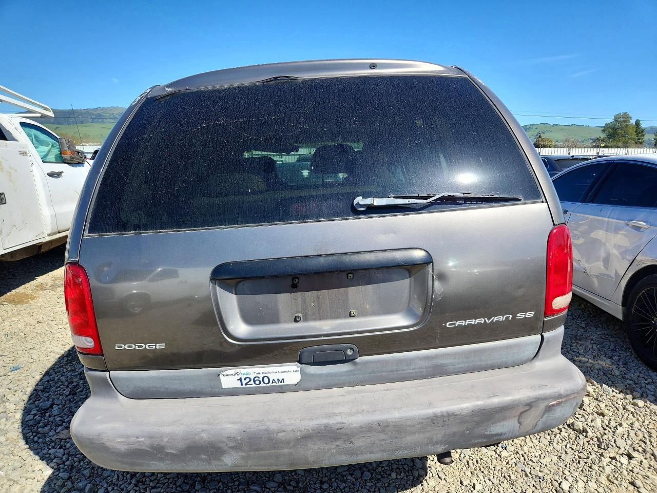 1998 Dodge Caravan Gray vin: 1B4GP45R3WB635040