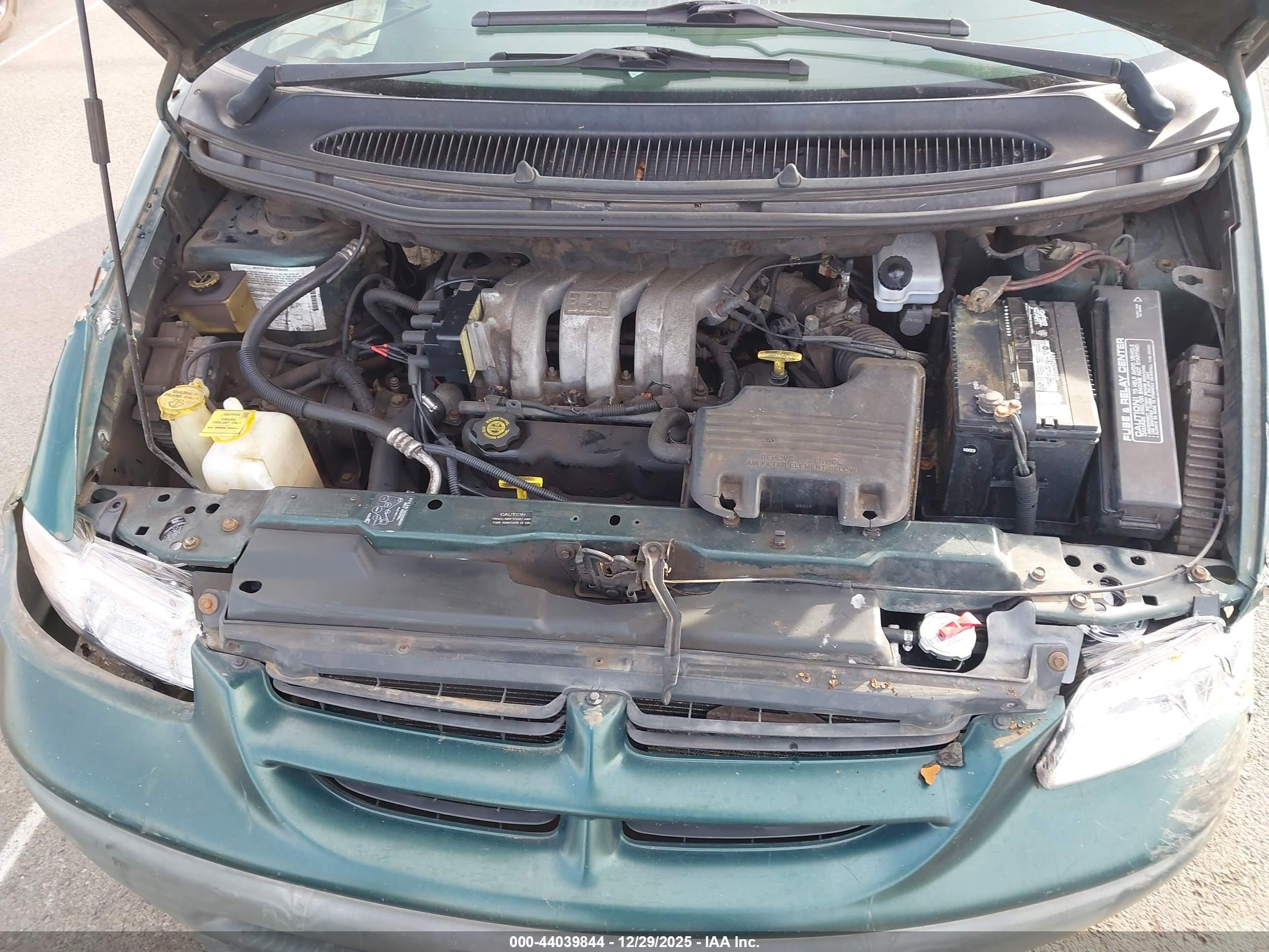 1998 Dodge Caravan Se Green vin: 1B4GP45R5WB721546