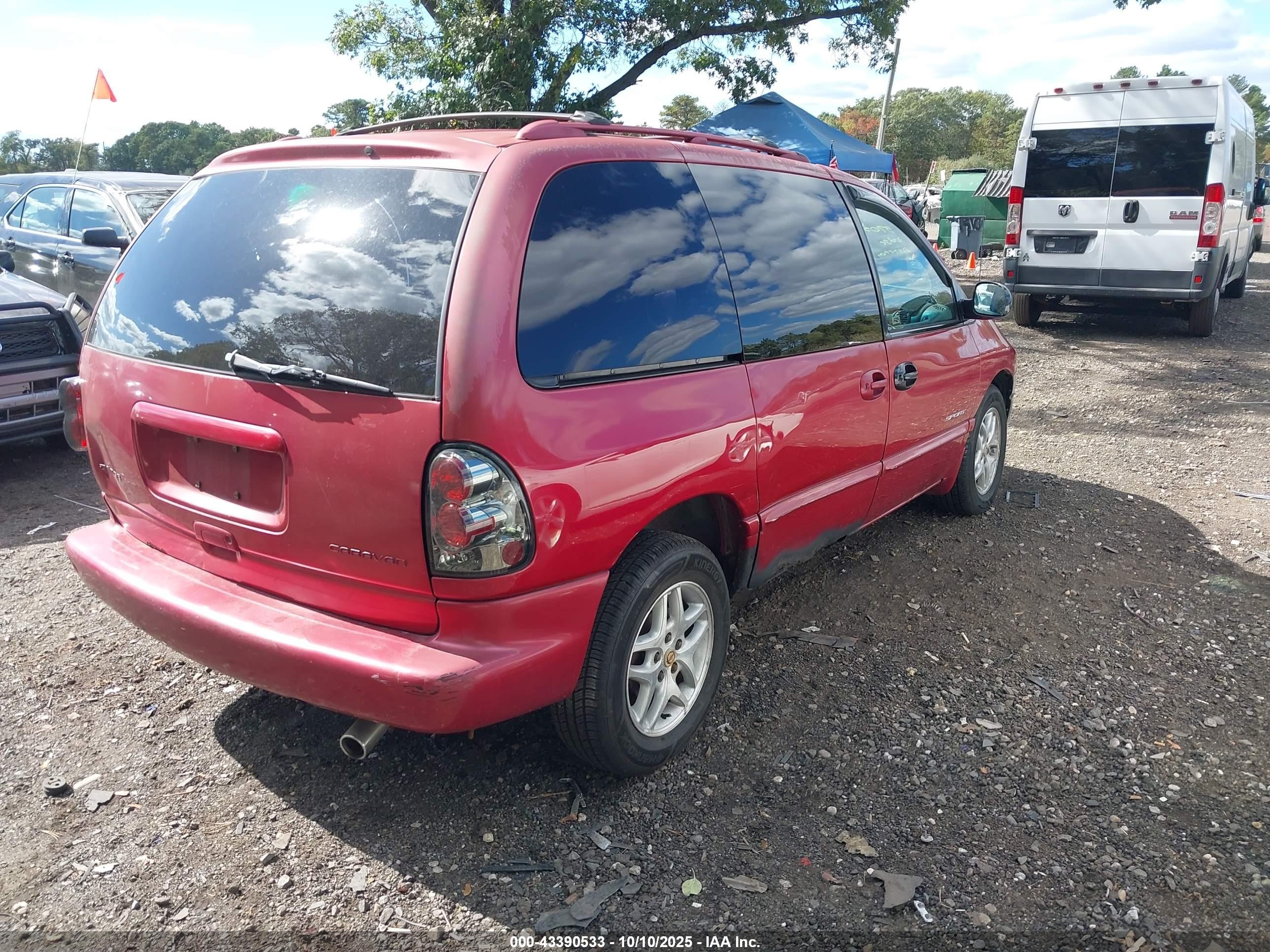 1998 Dodge Caravan Se Red vin: 1B4GP45R8WB539209